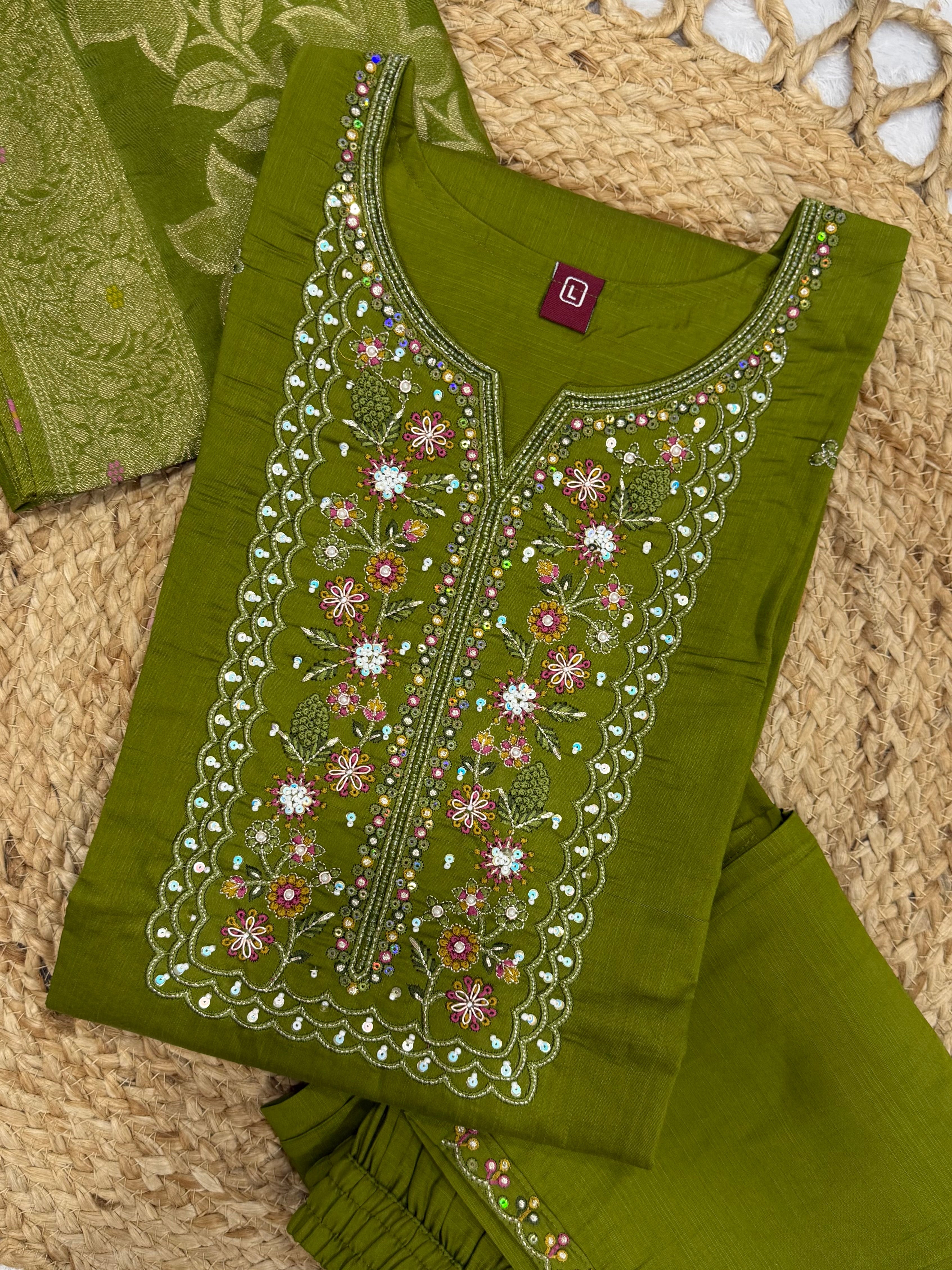Hanch Pure Viscose Mango Silk Embroidered Straight Kurti Set – Mehndi