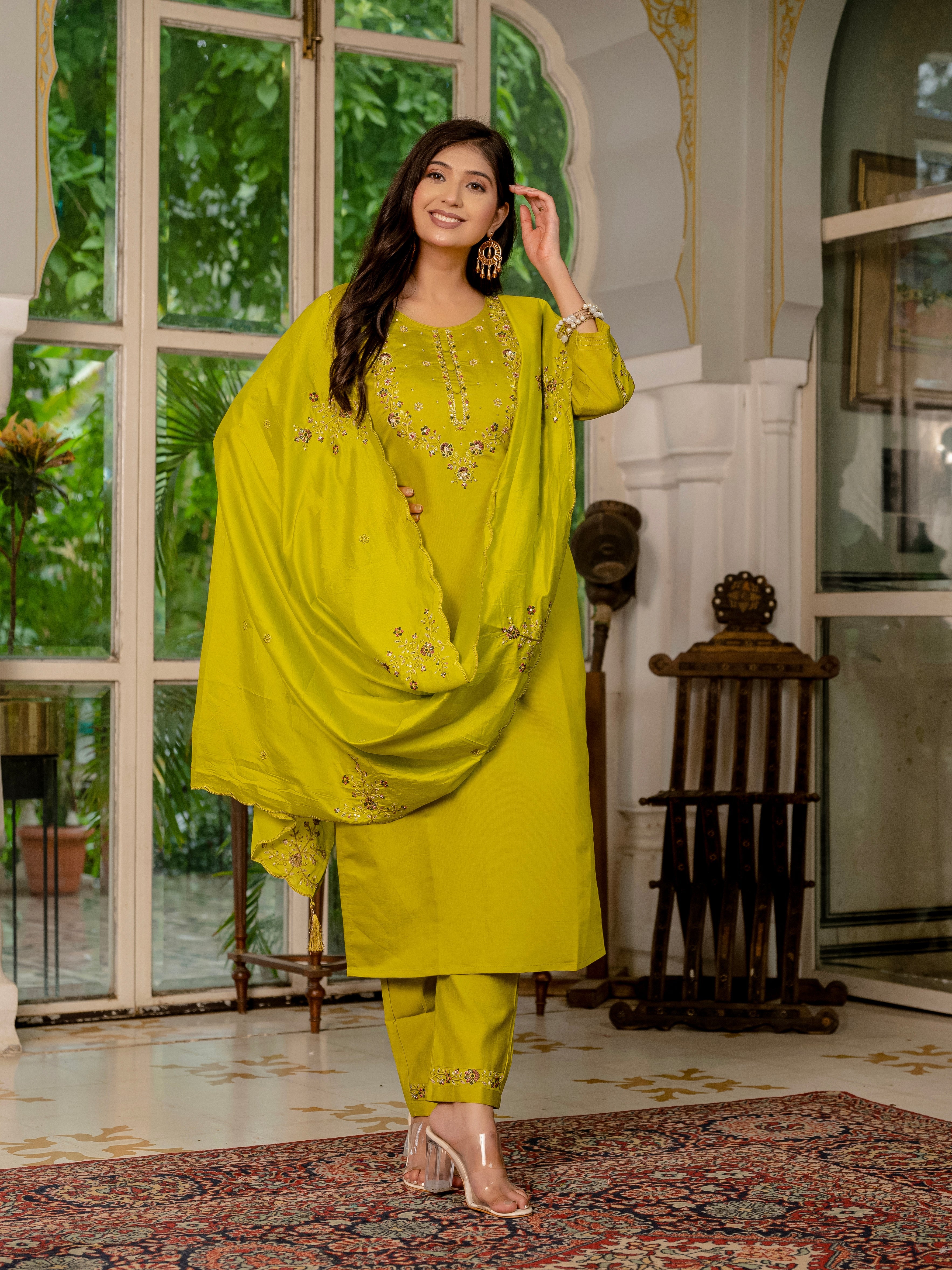 Hanch Marina Silk Embroidered Straight Kurti Set – Mustard Yellow