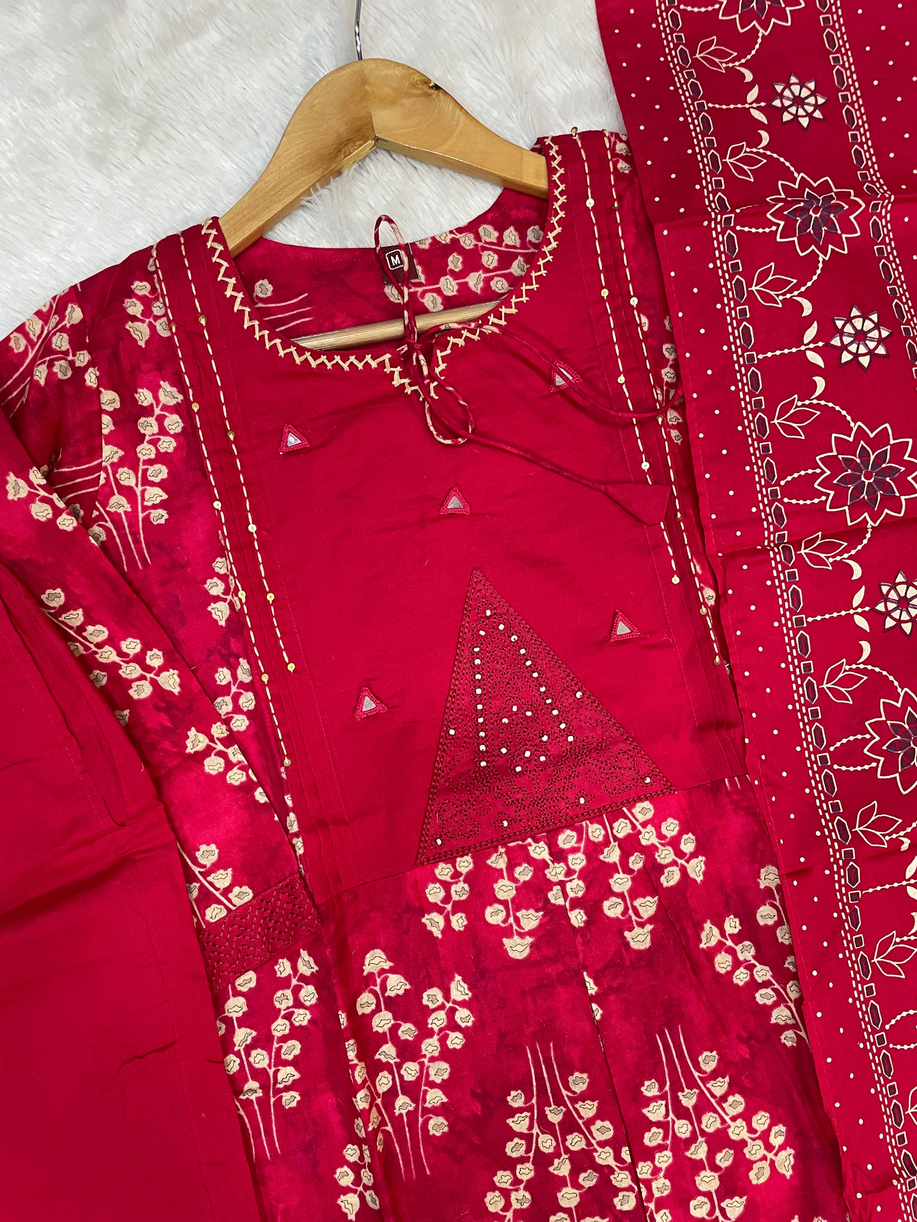 Hanch Pure Cotton Embroidered Straight Kurti Set – Red
