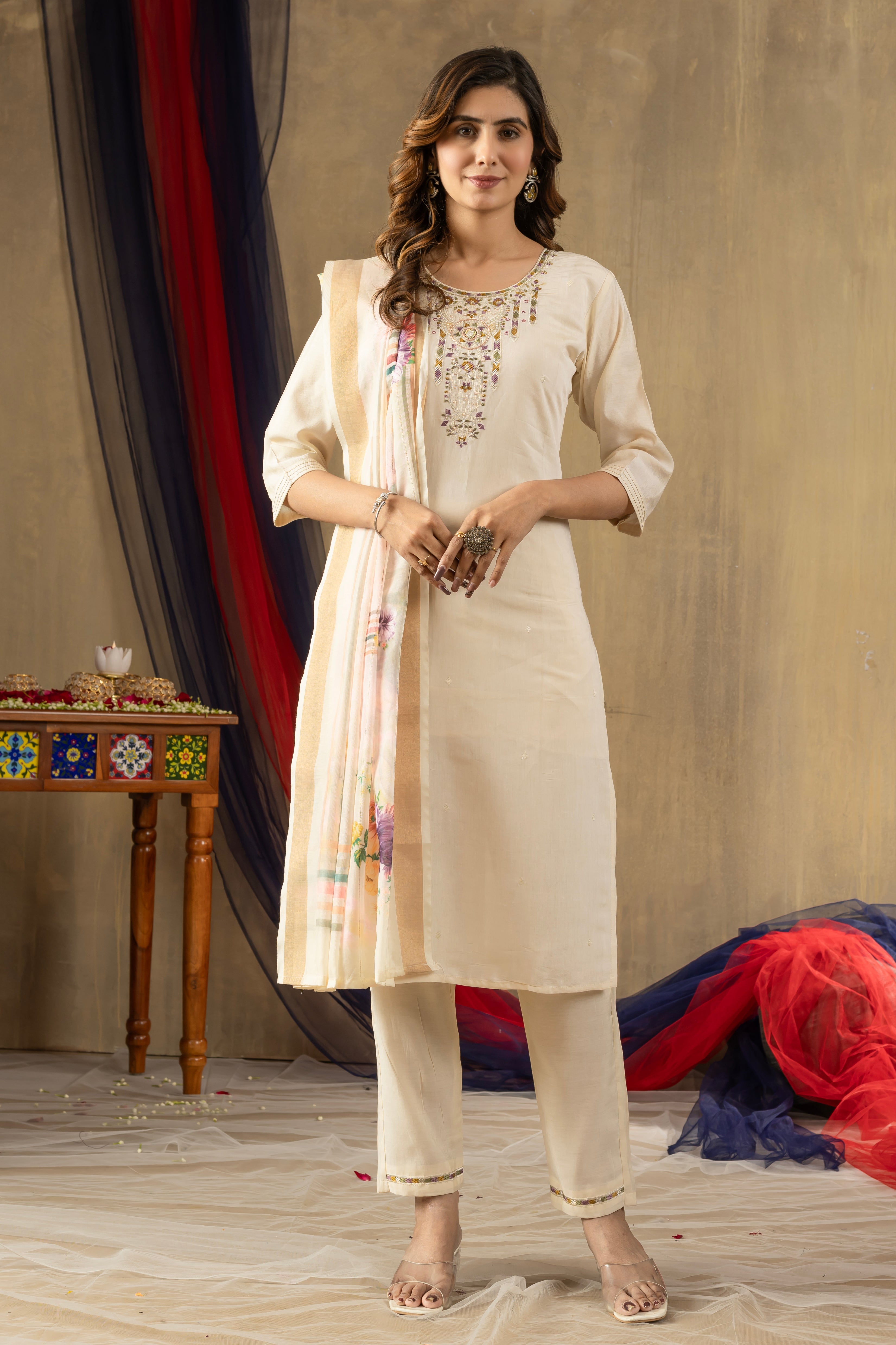 Hanch Shimmer Gold Silk Embroidered Straight Kurti Set – Off White