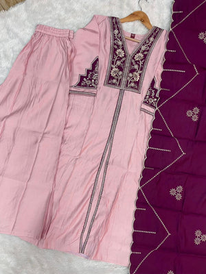 Hanch Roman Silk Embroidered Anarkali Kurti Set – Baby Pink