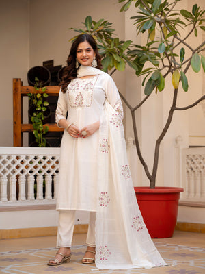 Hanch Pure Viscose Mango Silk Embroidered Straight Kurti Set – White