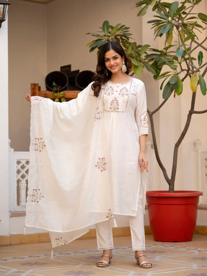 Hanch Pure Viscose Mango Silk Embroidered Straight Kurti Set – White