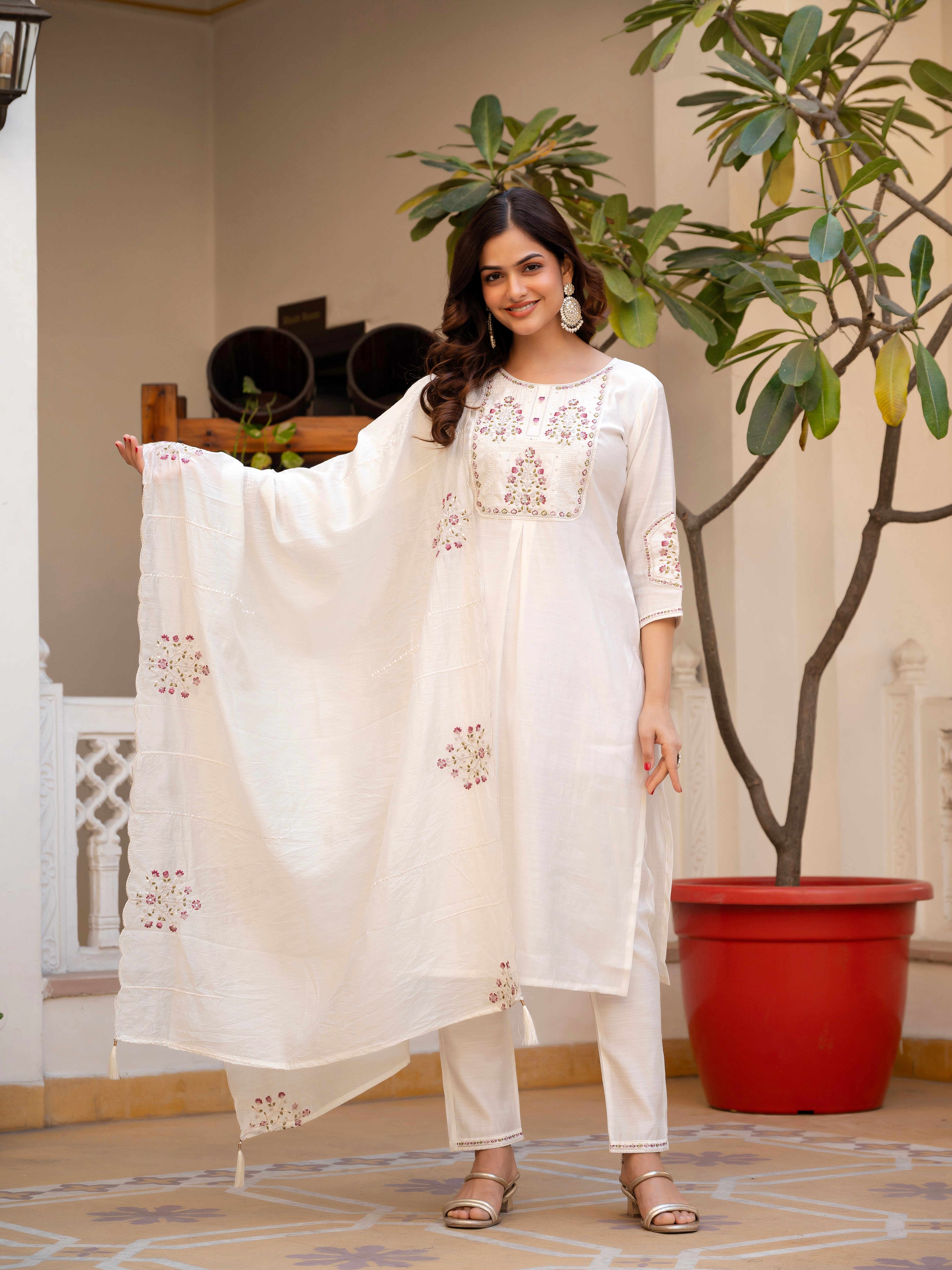 Hanch Pure Viscose Mango Silk Embroidered Straight Kurti Set – White