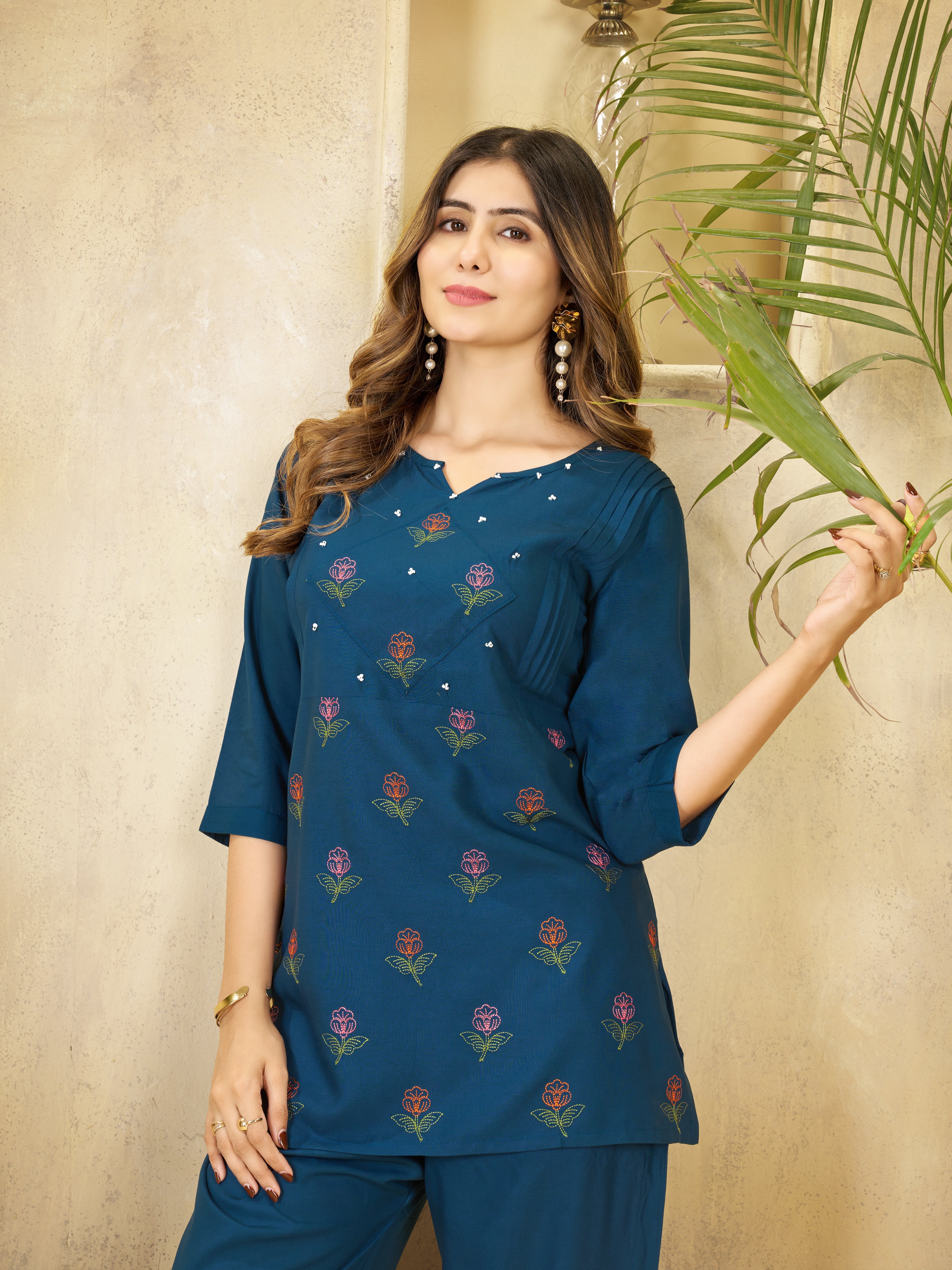 Hanch Heavy Rayon Embroidered Co-Ords Set – Blue