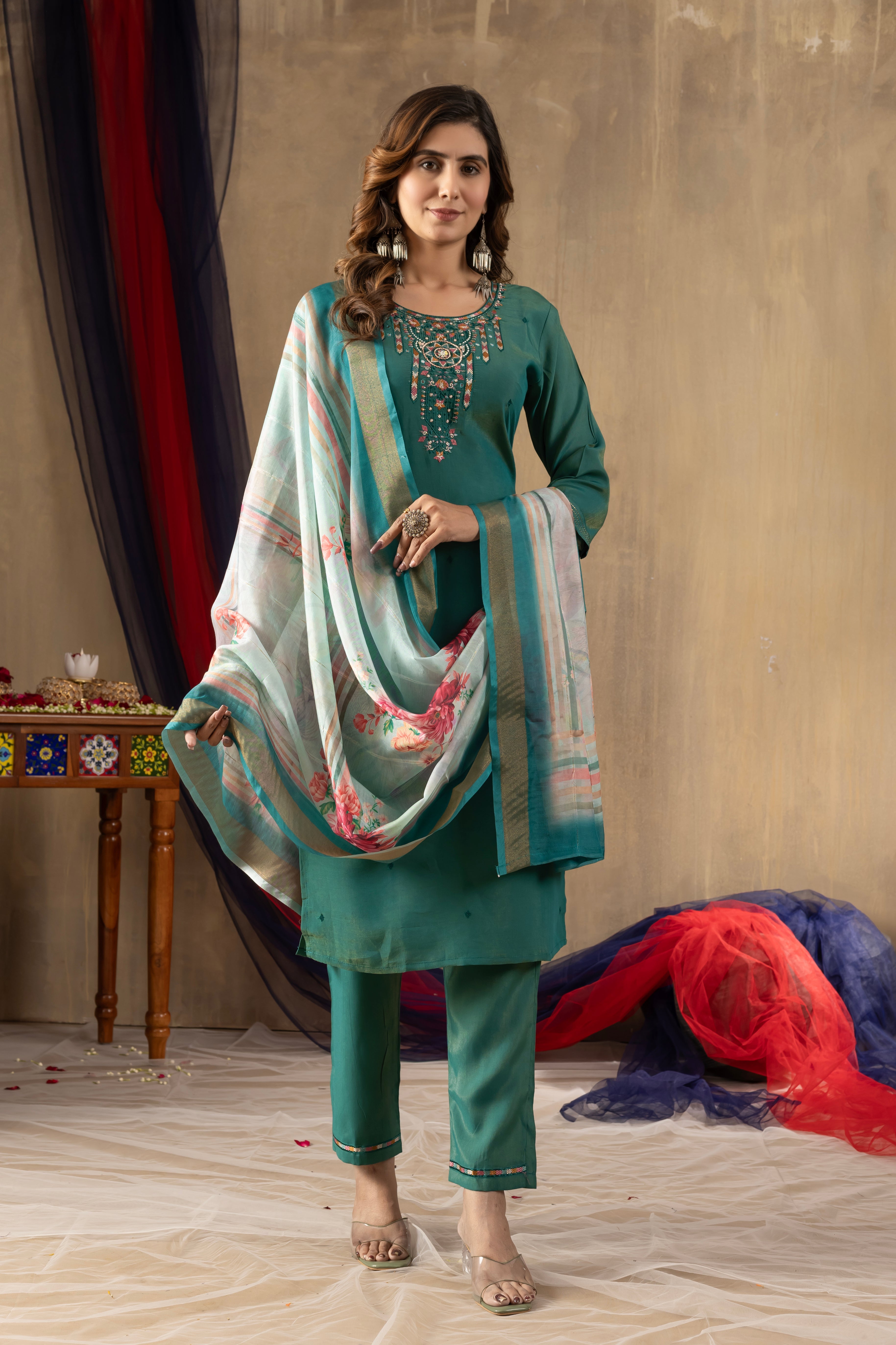 Hanch Shimmer Gold Silk Embroidered Straight Kurti Set – Rama Green