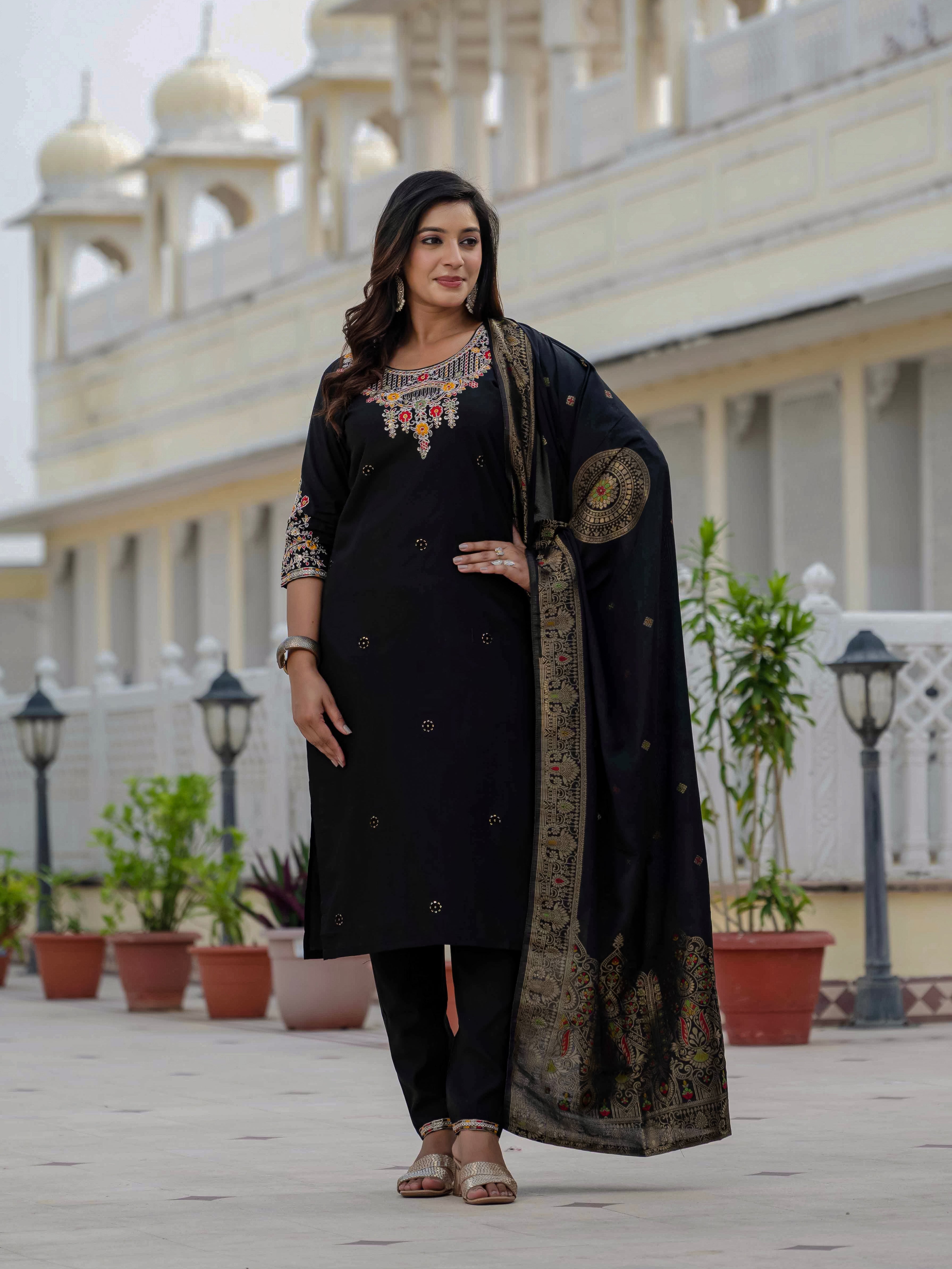 Hanch Premium Roman Silk Embroidered Straight Kurti Set – Black