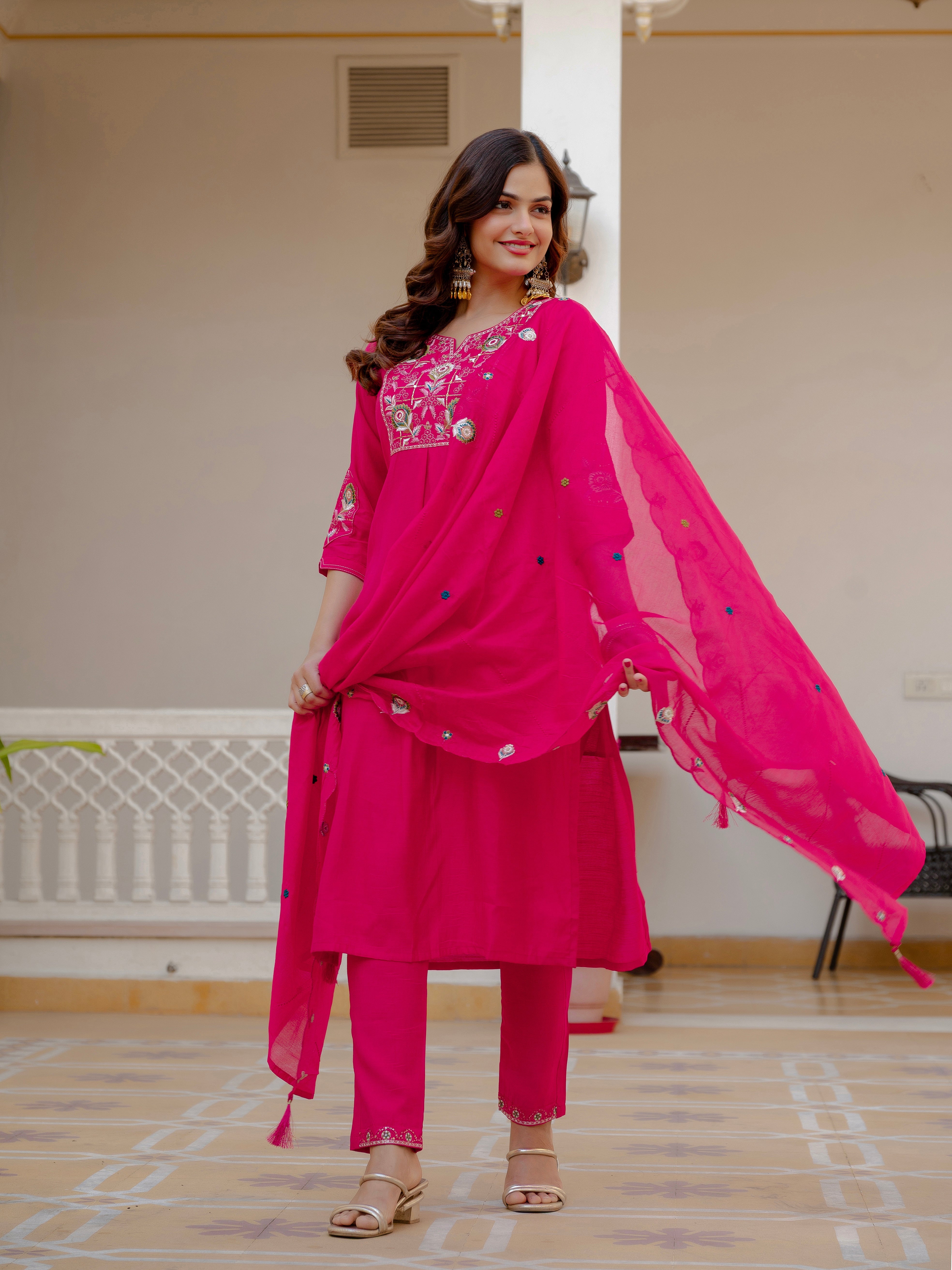 Hanch Pure Viscose Mango Silk Embroidered Straight Kurti Set – Pink