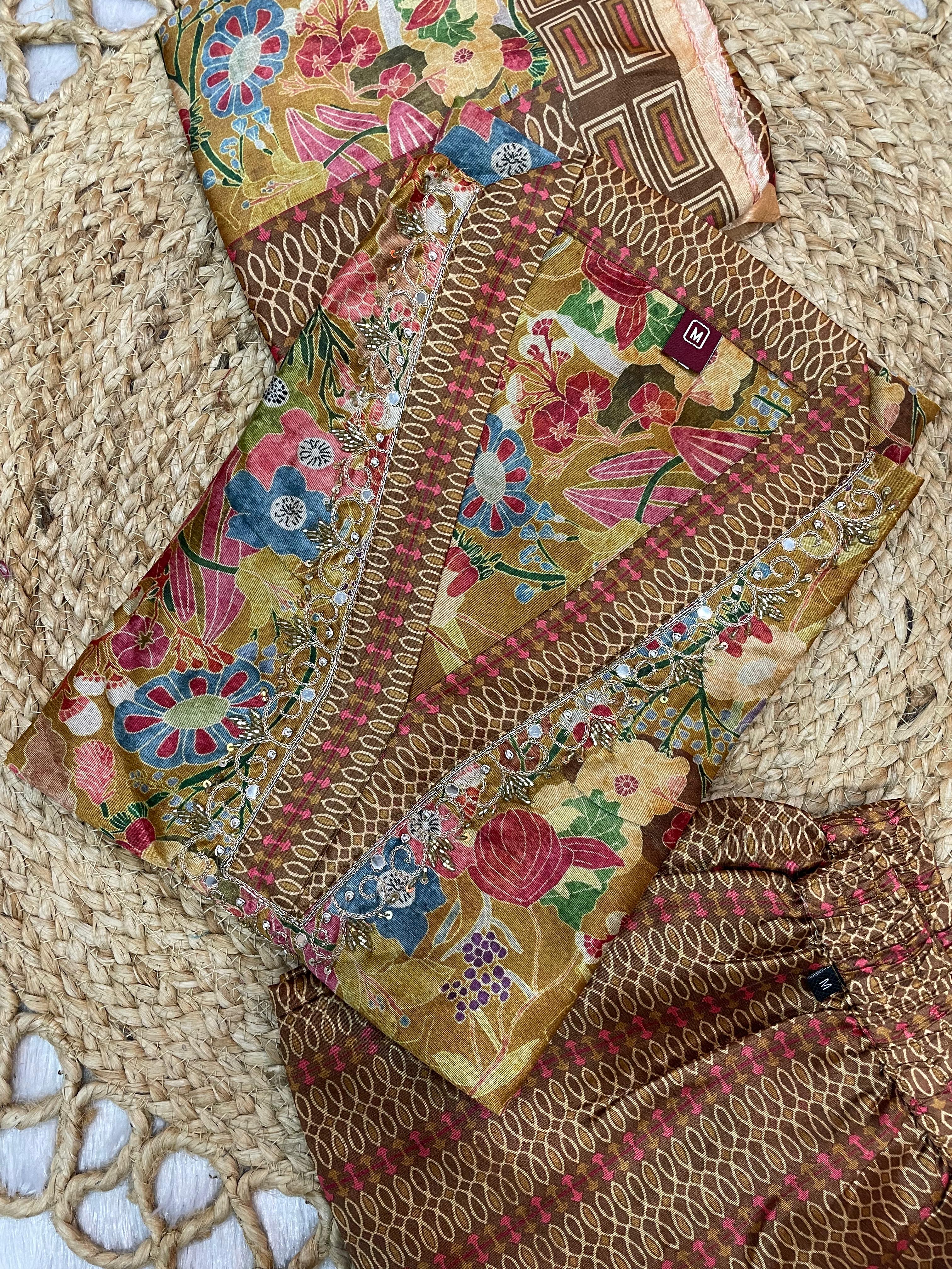 Hanch Zarna Silk Embroidered Straight Kurti Set – Cocoa Brown