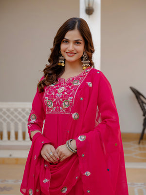 Hanch Pure Viscose Mango Silk Embroidered Straight Kurti Set – Pink