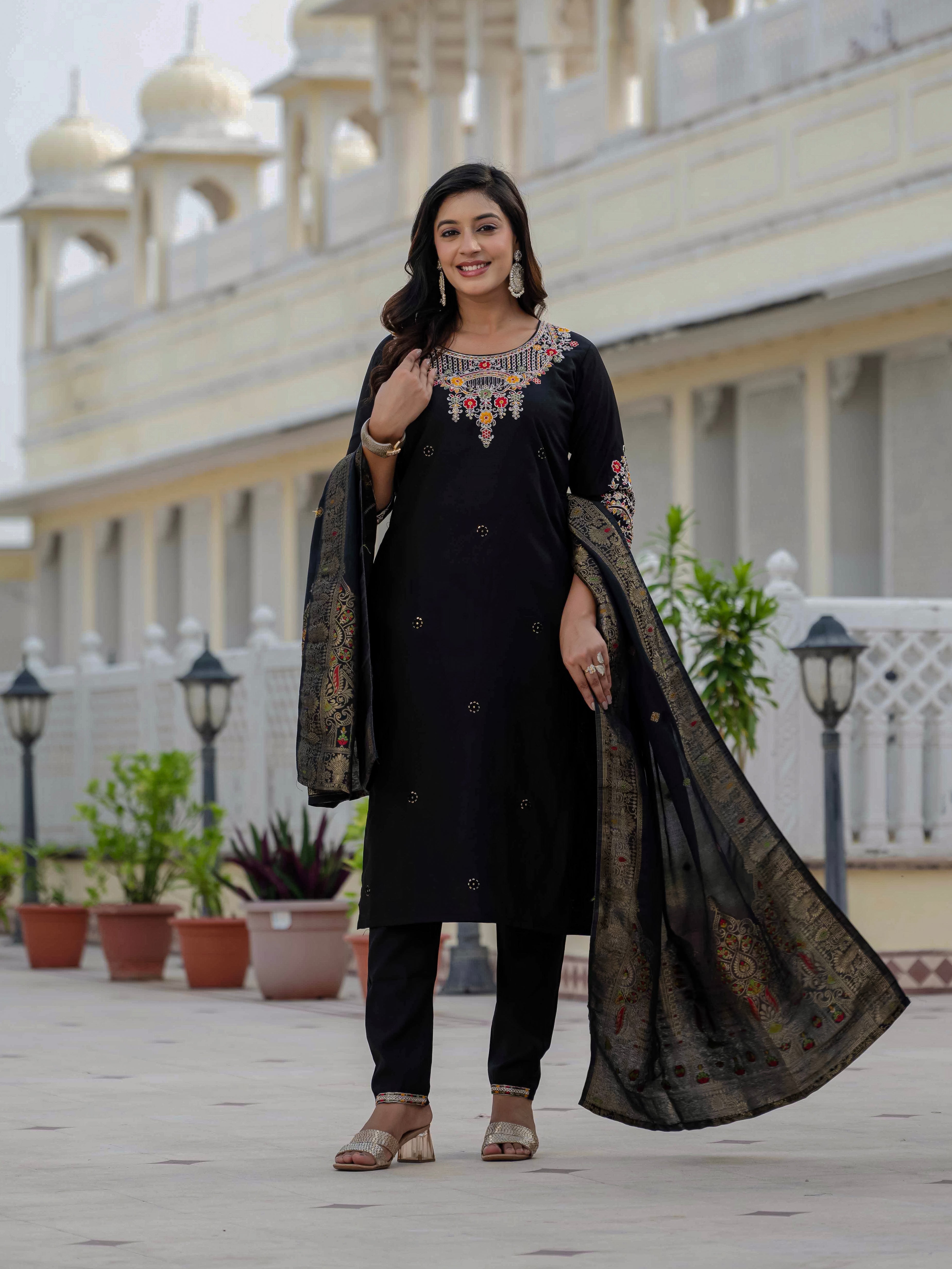 Hanch Premium Roman Silk Embroidered Straight Kurti Set – Black