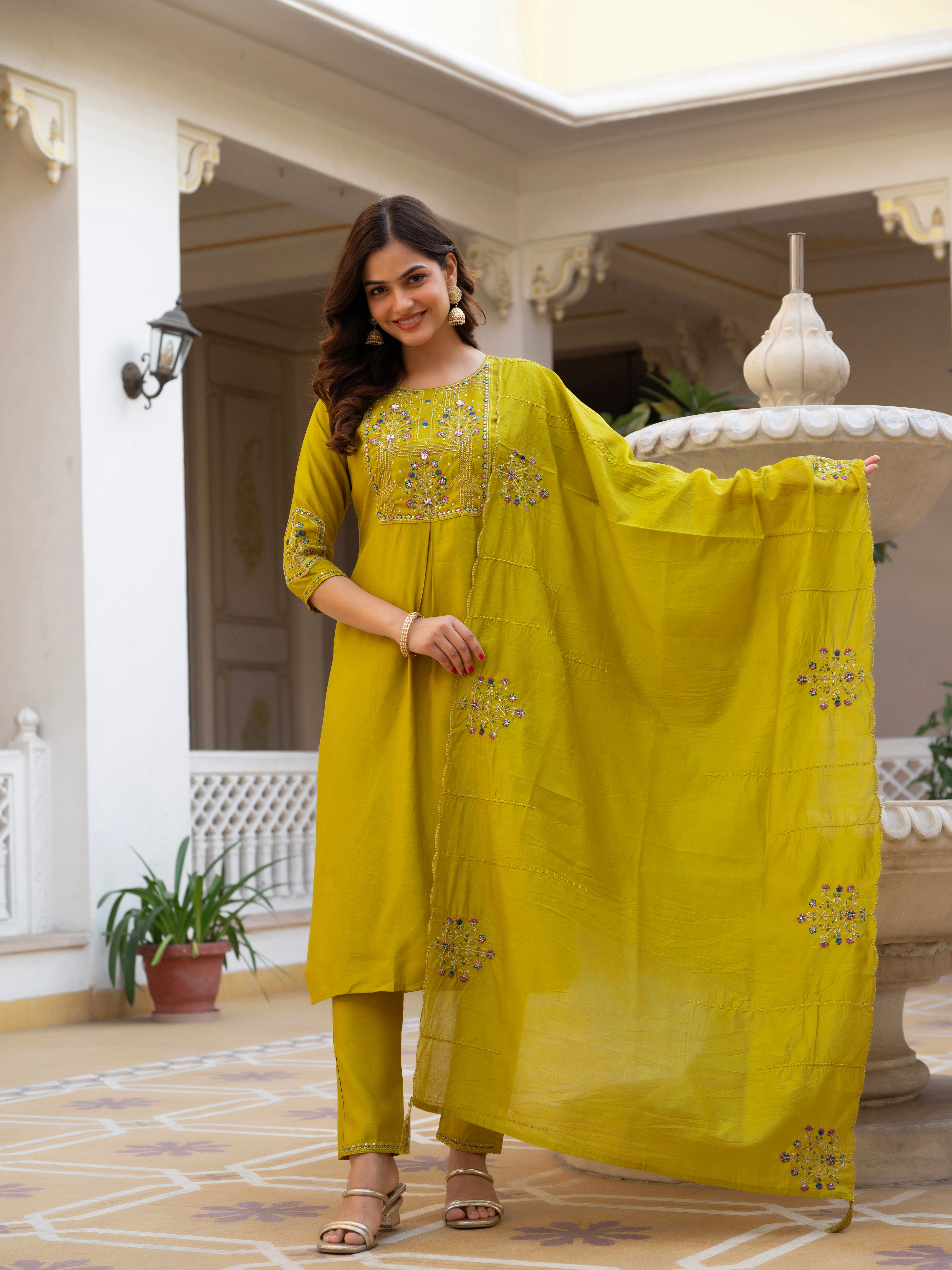 Hanch Pure Viscose Mango Silk Embroidered Straight Kurti Set – Yellow