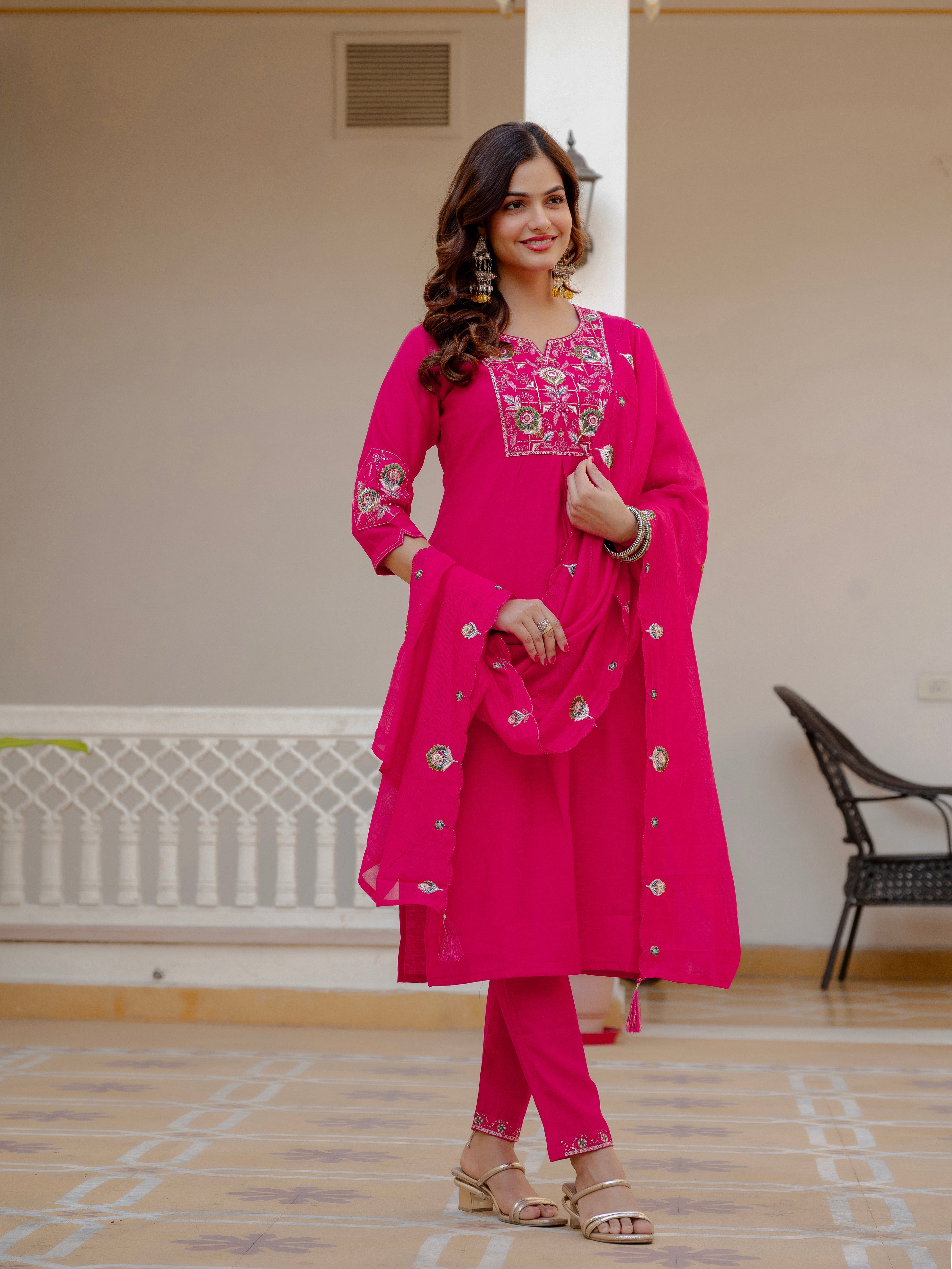 Hanch Pure Viscose Mango Silk Embroidered Straight Kurti Set – Pink