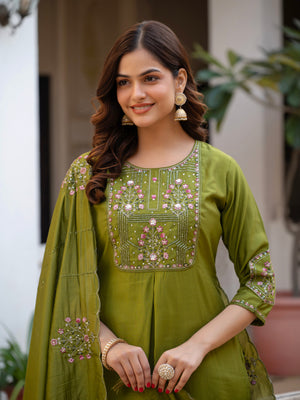 Hanch Pure Viscose Mango Silk Embroidered Straight Kurti Set – Mhendi Green