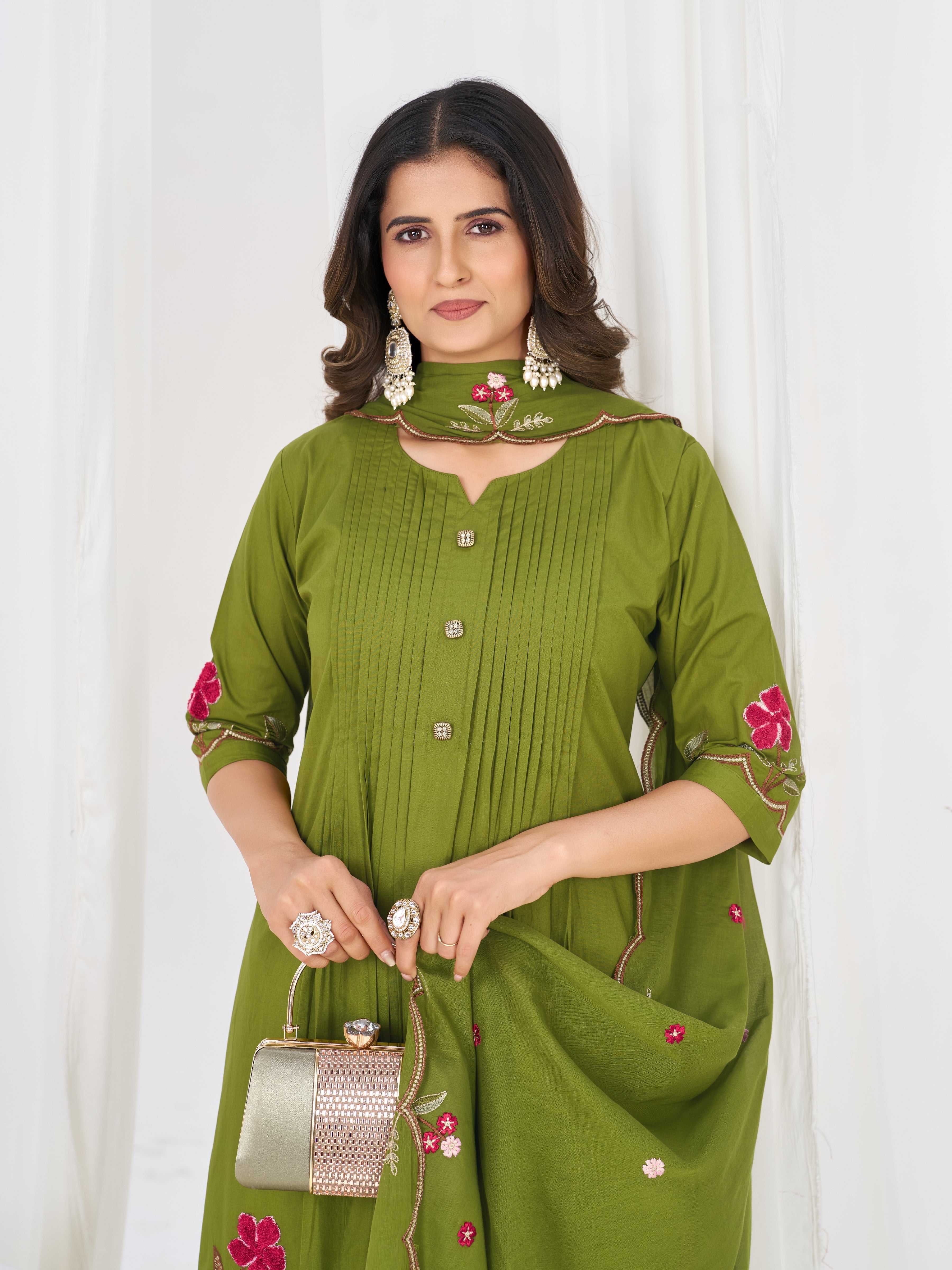 Hanch Pure Cotton Embroidered Anarkali Kurti Set – Green