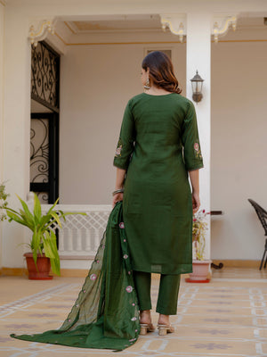 Hanch Pure Viscose Mango Silk Embroidered Straight Kurti Set – Green