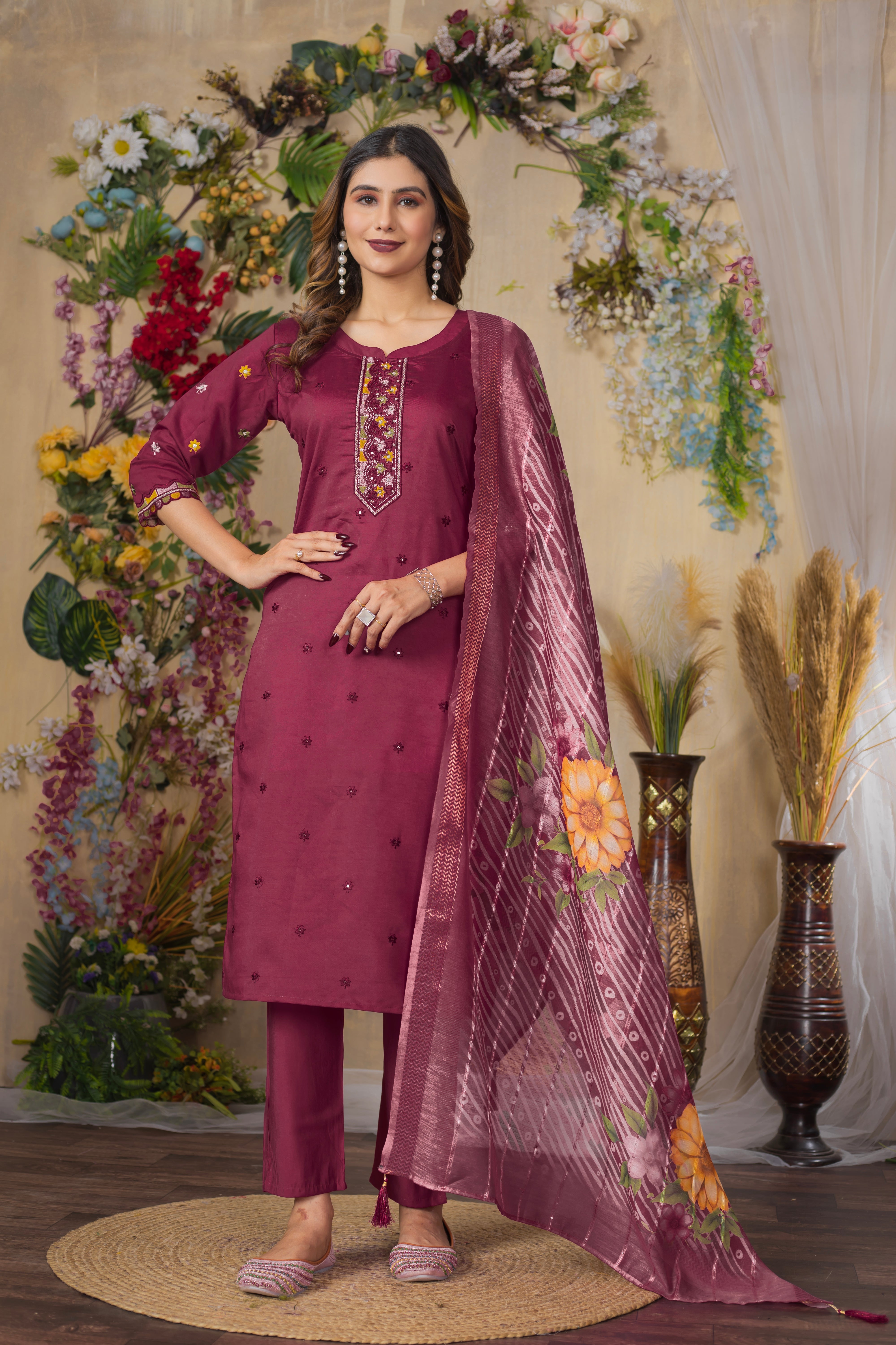 Hanch Roman Silk Embroidered Straight Kurti Set – Cerise