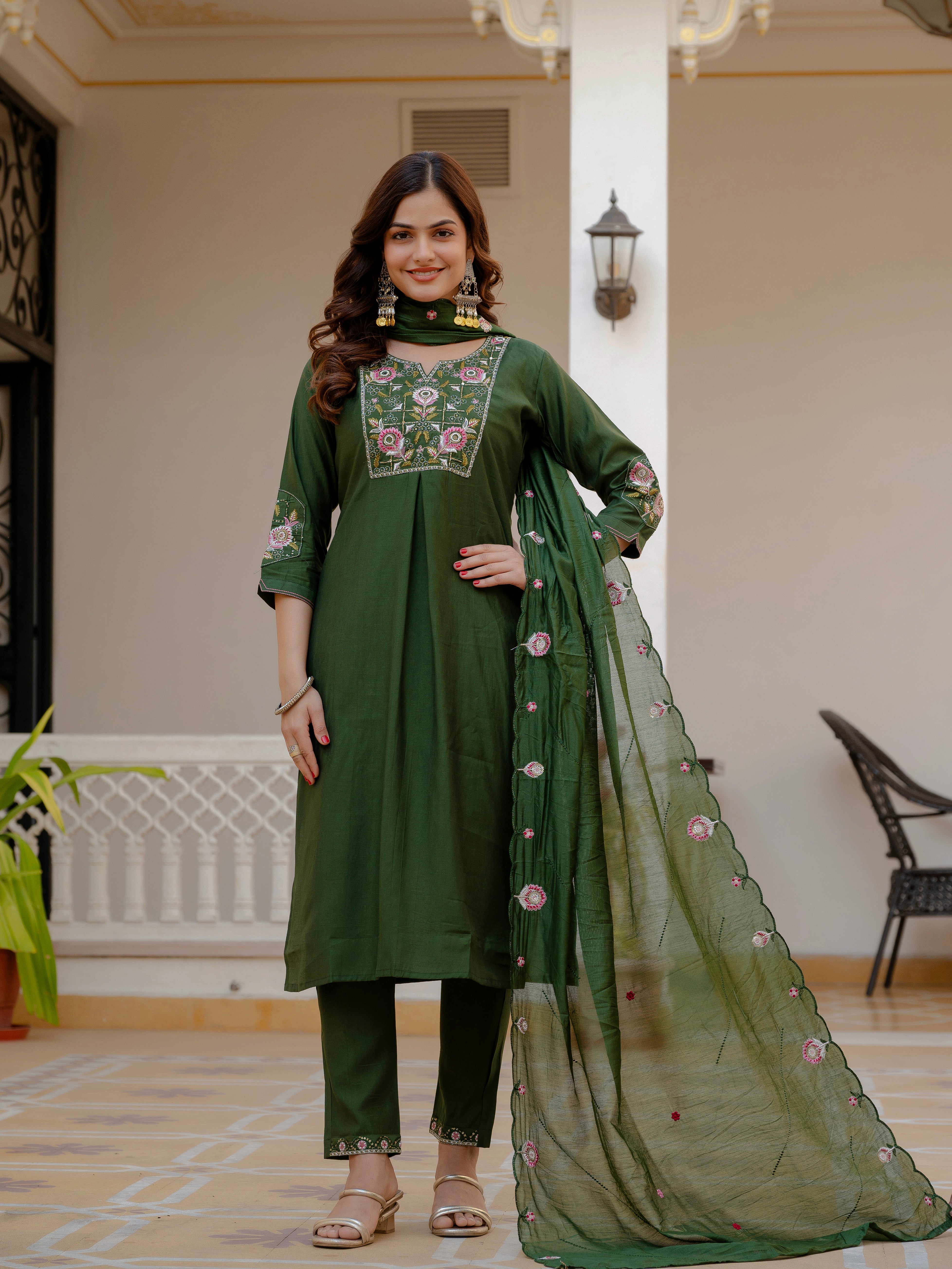 Hanch Pure Viscose Mango Silk Embroidered Straight Kurti Set – Green