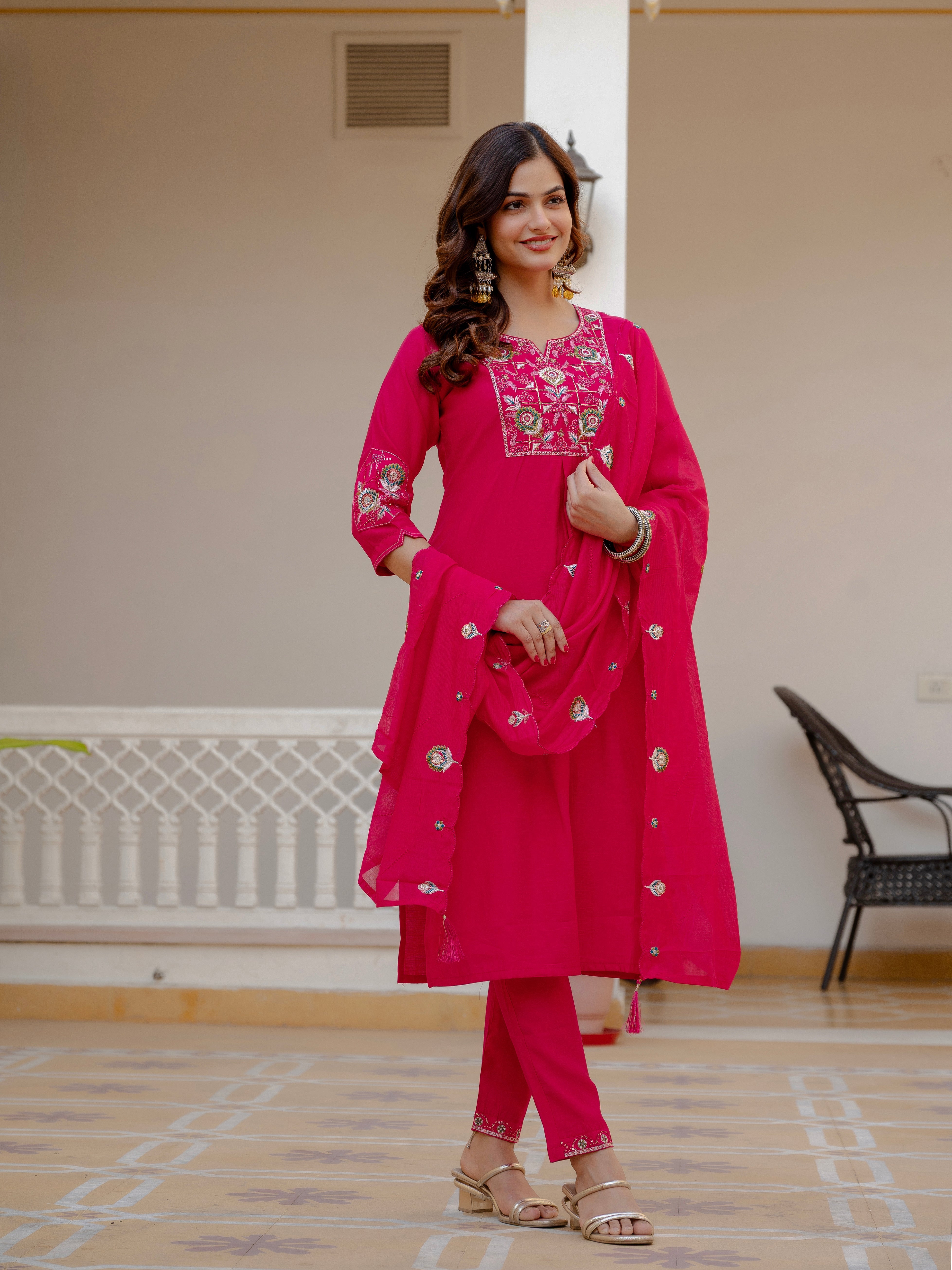 Hanch Pure Viscose Mango Silk Embroidered Straight Kurti Set – Pink