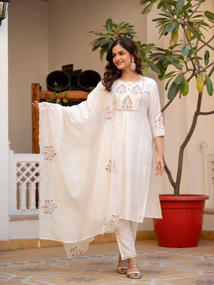 Hanch Pure Viscose Mango Silk Embroidered Straight Kurti Set – White