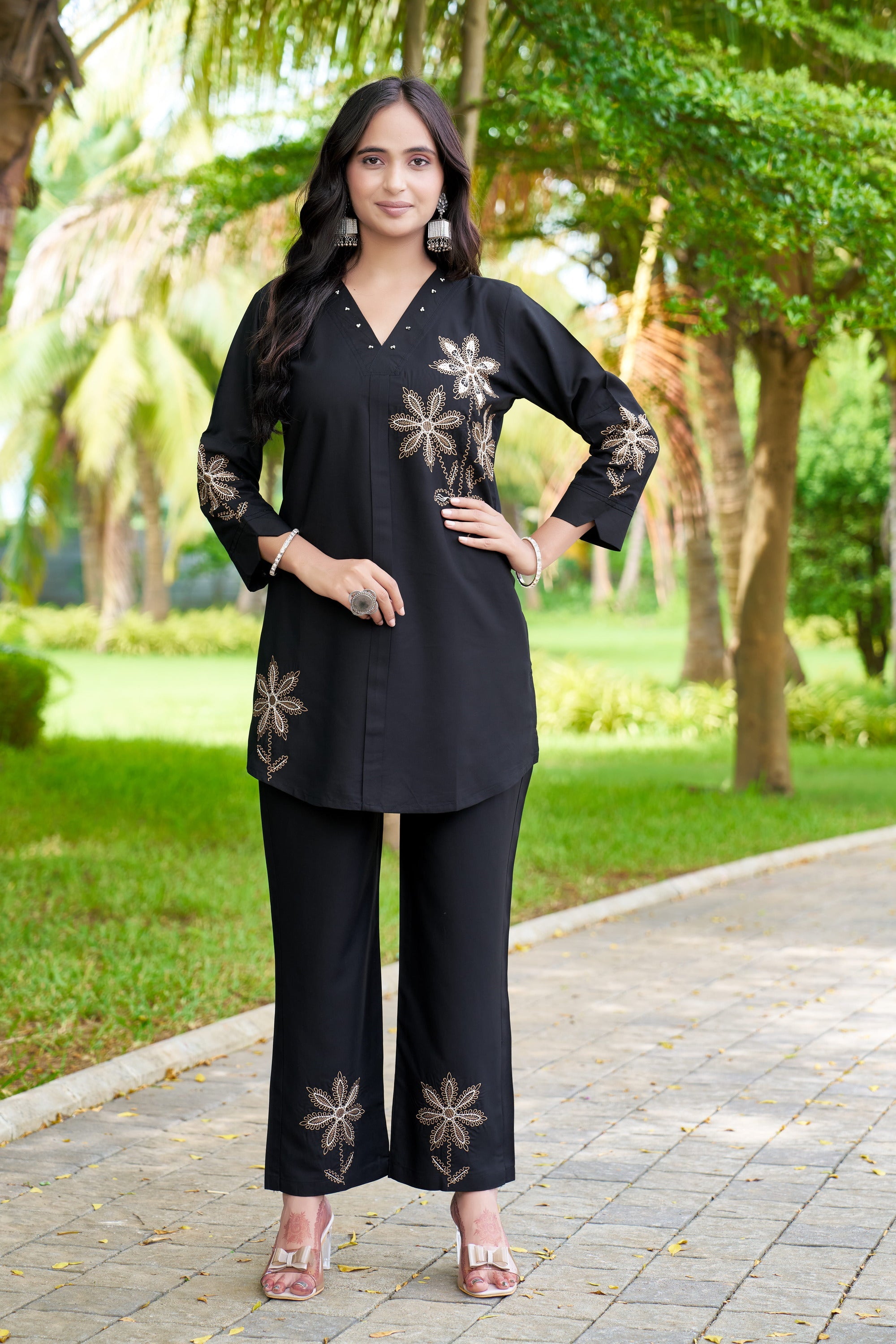 Hanch Heavy Rayon Embroidered Co-Ords Set – Black