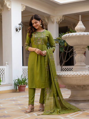 Hanch Pure Viscose Mango Silk Embroidered Straight Kurti Set – Mhendi Green