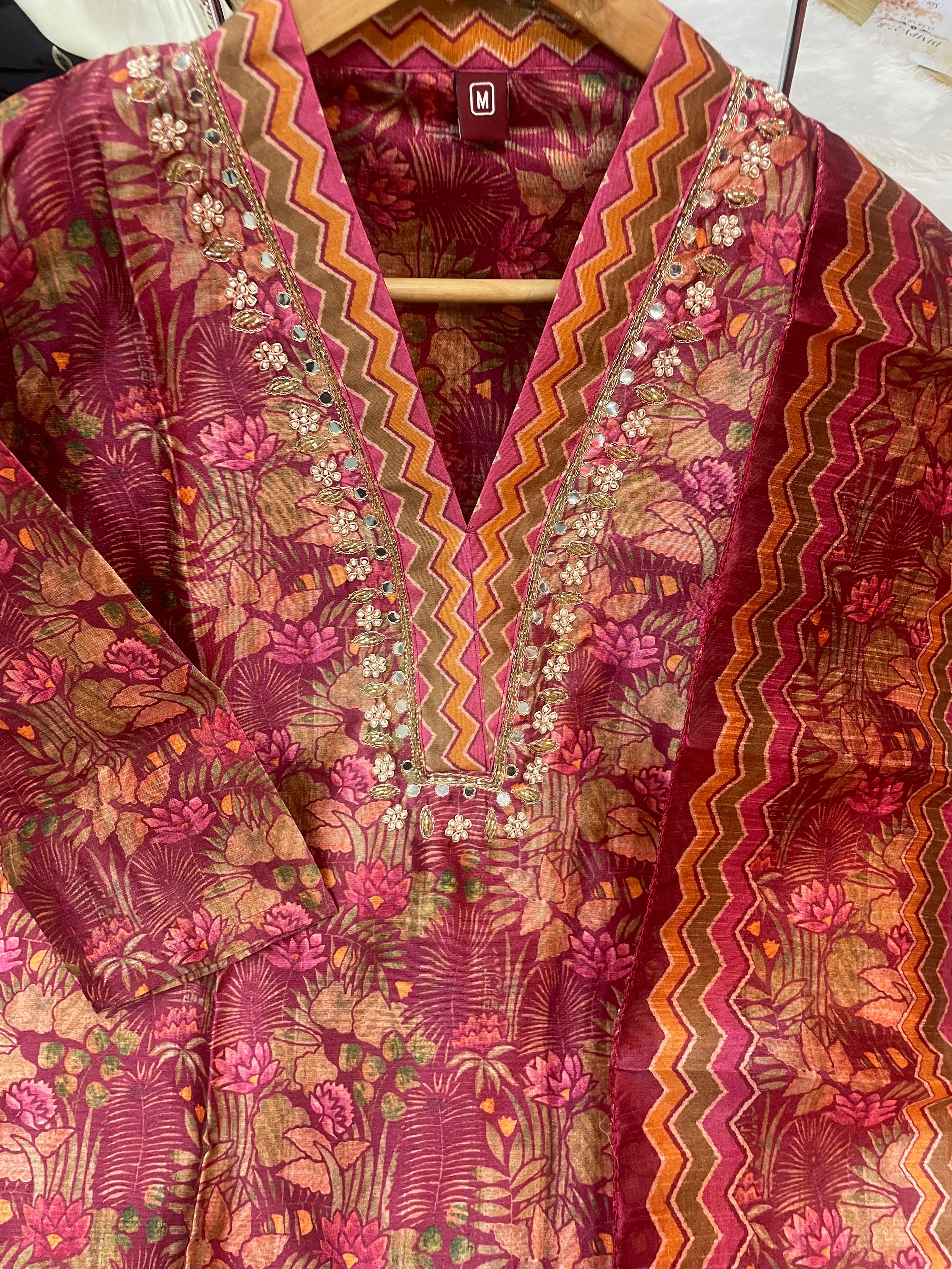 Hanch Zarna Silk Embroidered Straight Kurti Set – Maroon