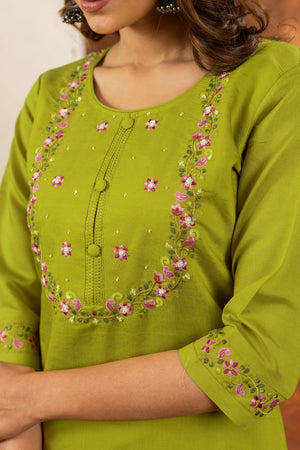 Hanch Marina Silk Embroidered Straight Kurti Set – Parrot Green