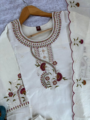 Hanch Roman Silk Embroidered Straight Kurti Set – White