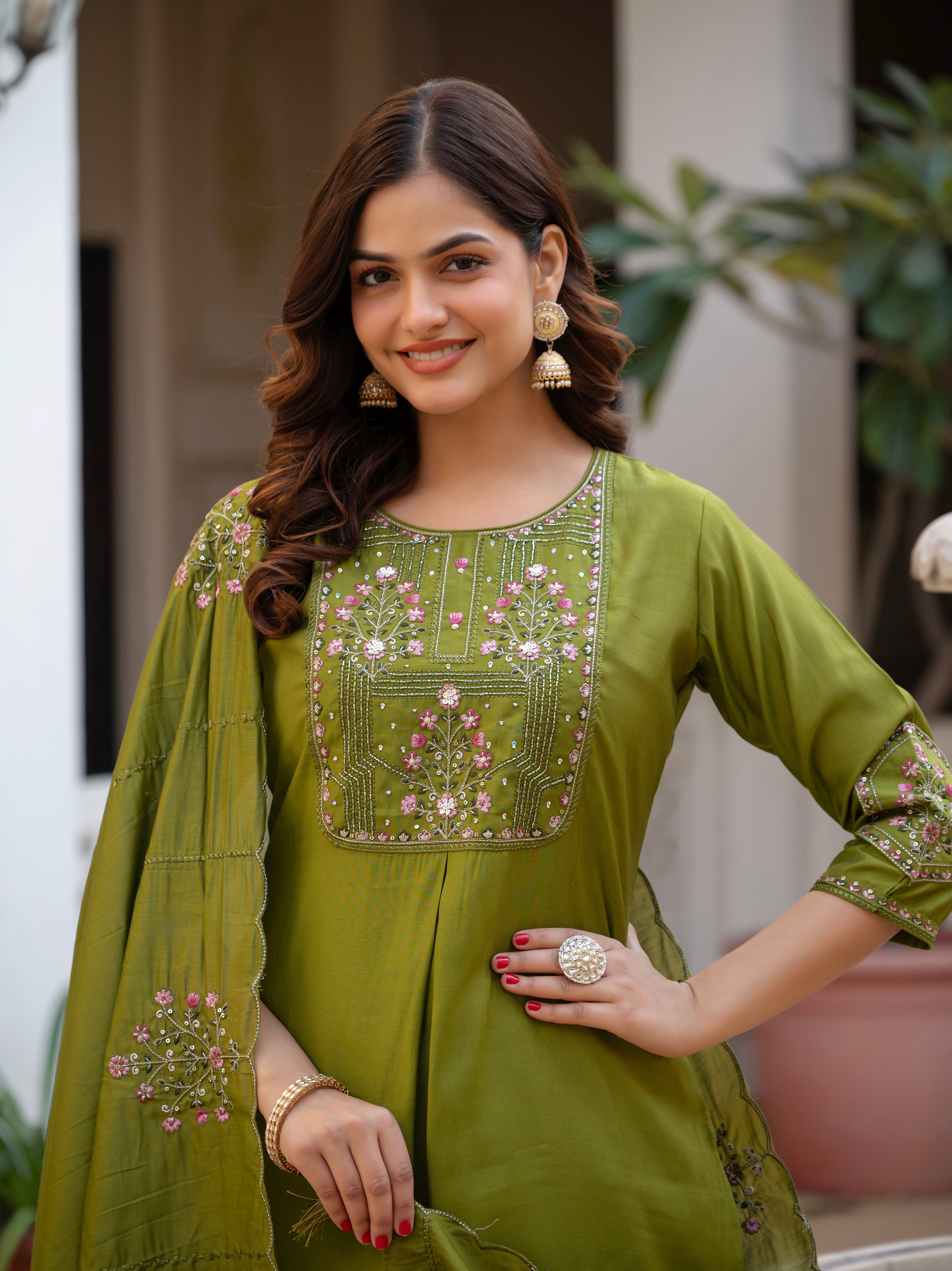 Hanch Pure Viscose Mango Silk Embroidered Straight Kurti Set – Mhendi Green