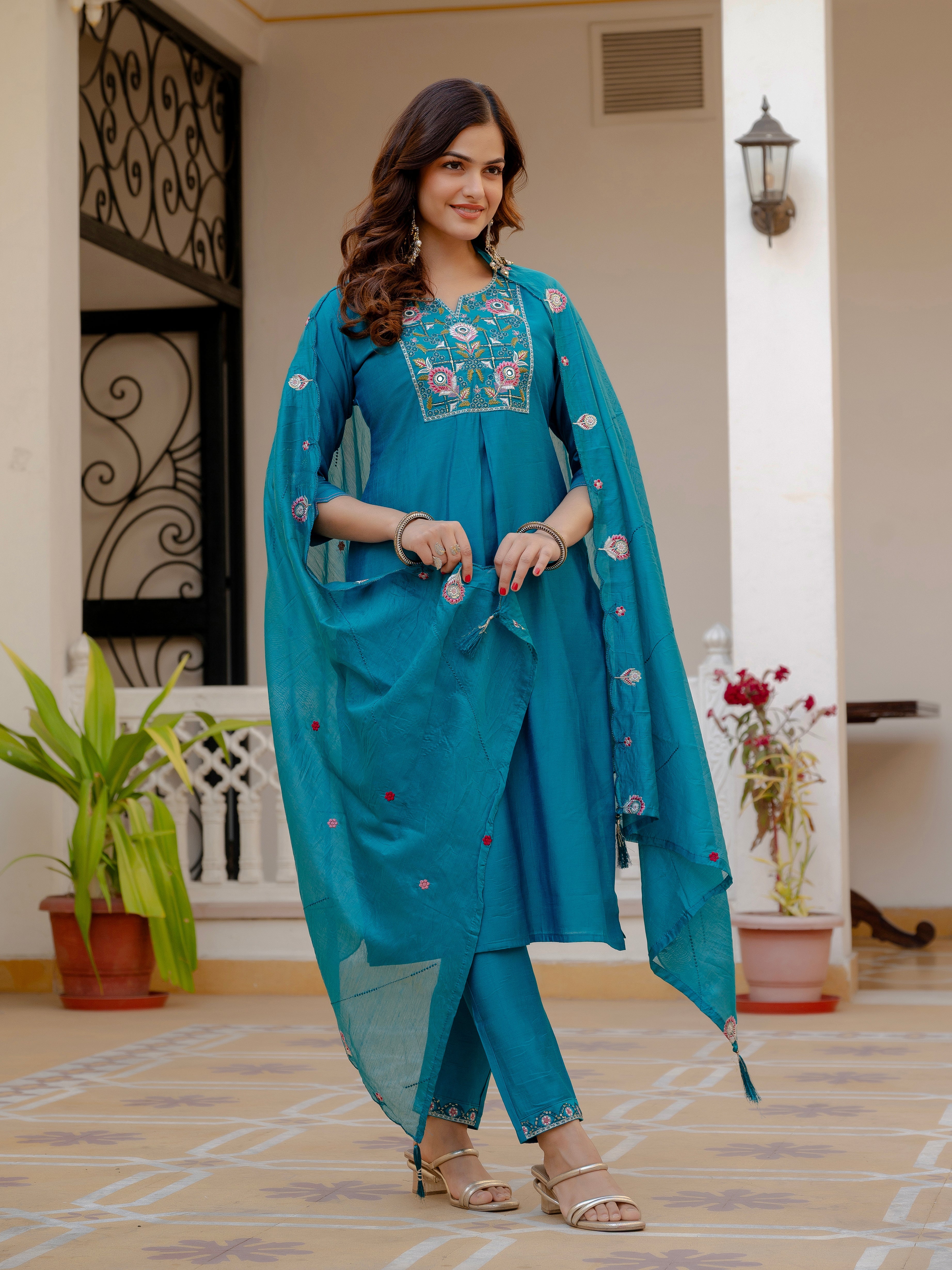Hanch Pure Viscose Mango Silk Embroidered Straight Kurti Set – Firozi