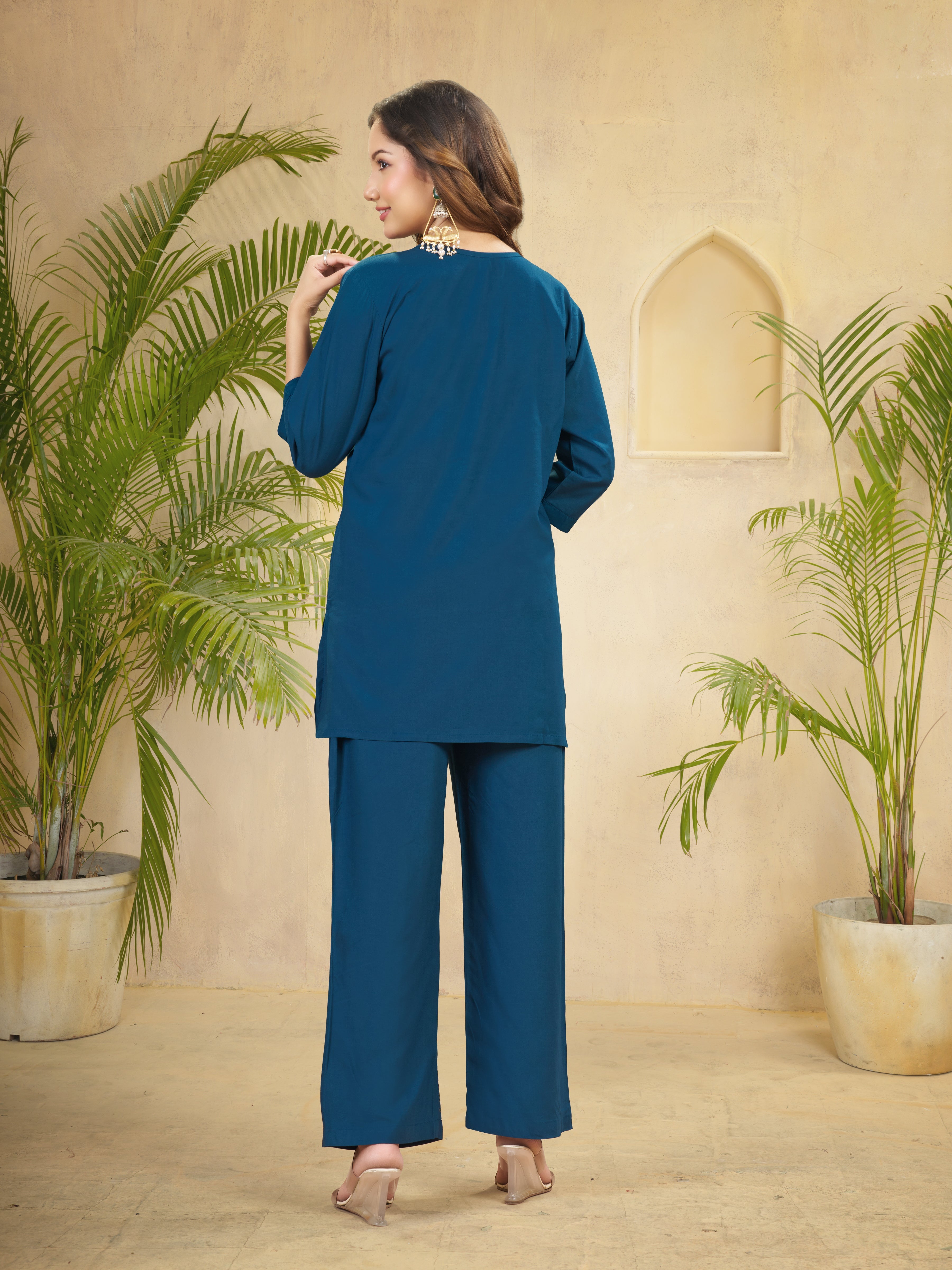 Hanch Heavy Rayon Embroidered Co-Ords Set – Blue