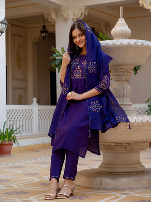 Hanch Pure Viscose Mango Silk Embroidered Straight Kurti Set – Violet
