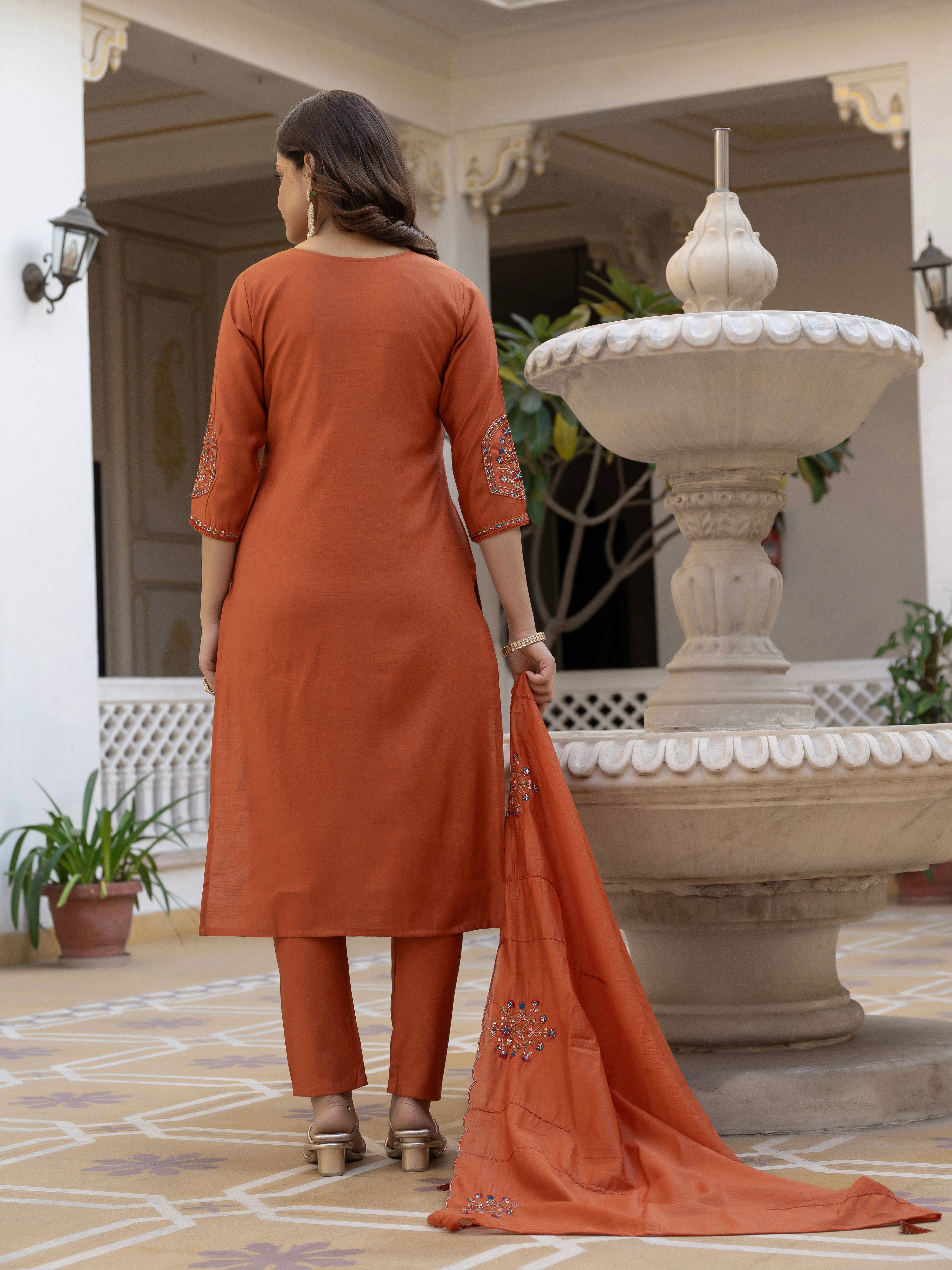 Hanch Pure Viscose Mango Silk Embroidered Straight Kurti Set – Rust