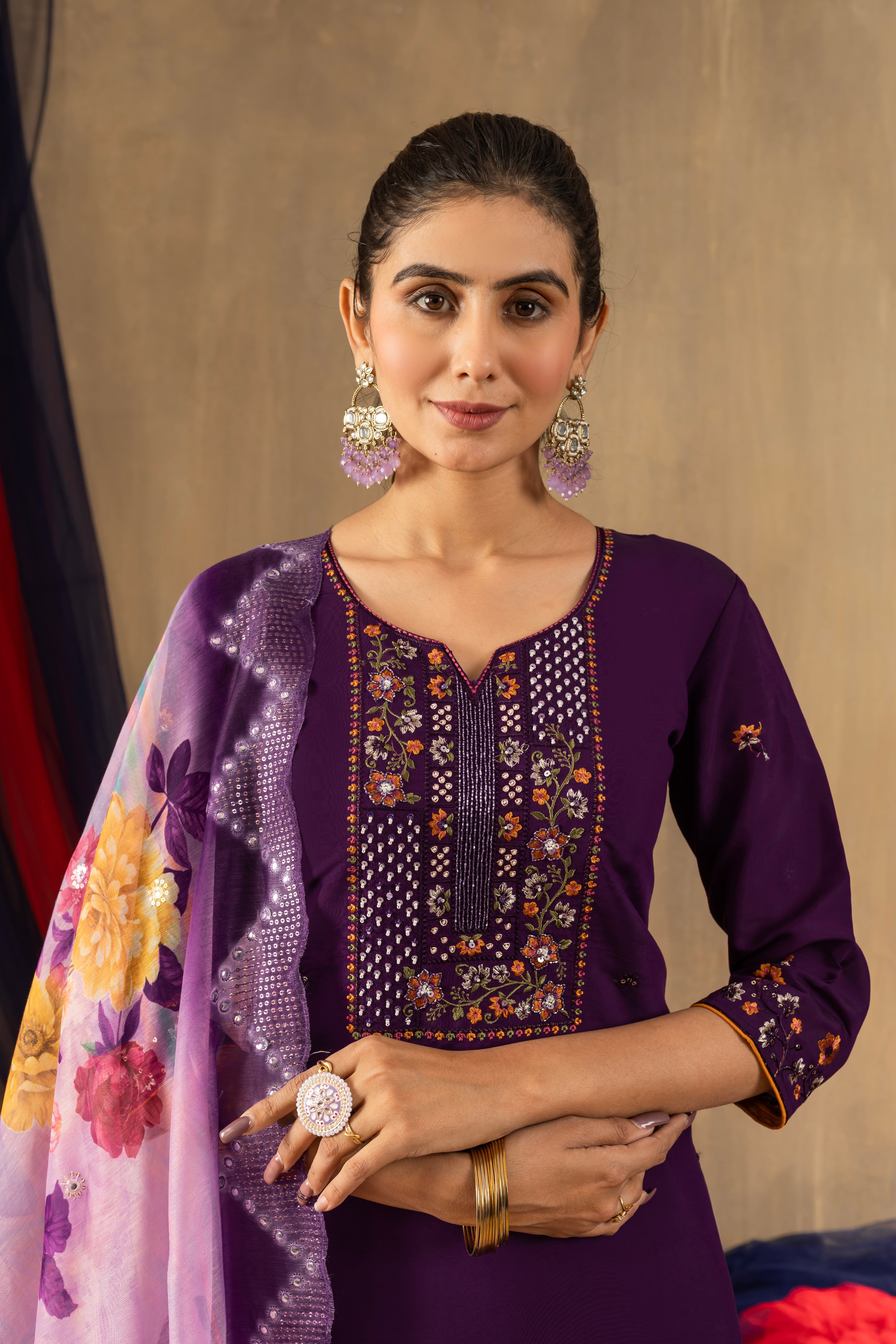 Hanch Roman Silk Embroidered Straight Kurti Set – Purple