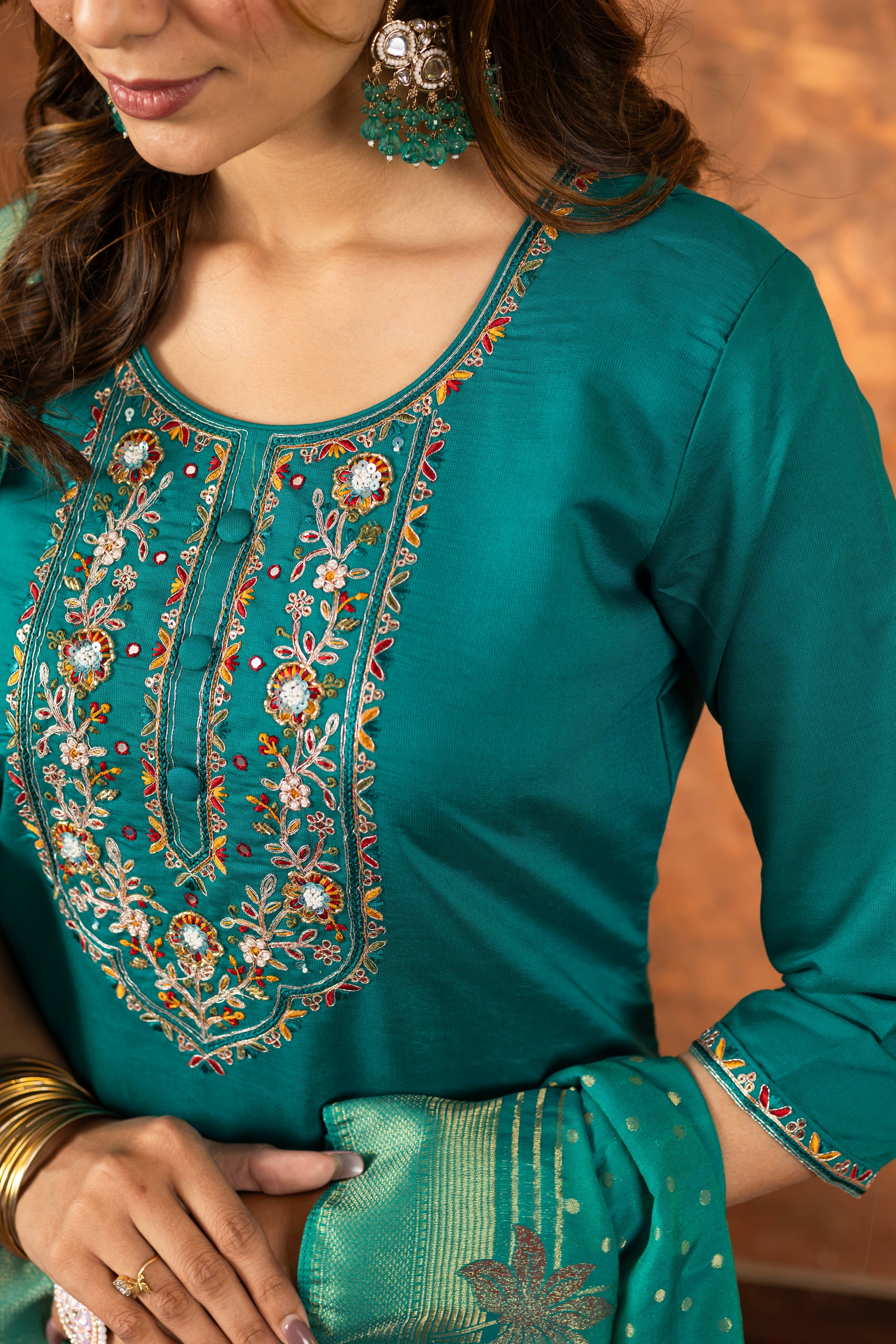 Hanch Marina Silk Embroidered Straight Kurti Set – Rama Green