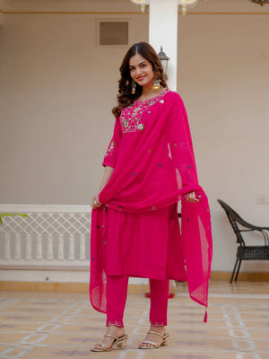 Hanch Pure Viscose Mango Silk Embroidered Straight Kurti Set – Pink