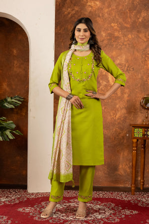 Hanch Marina Silk Embroidered Straight Kurti Set – Parrot Green