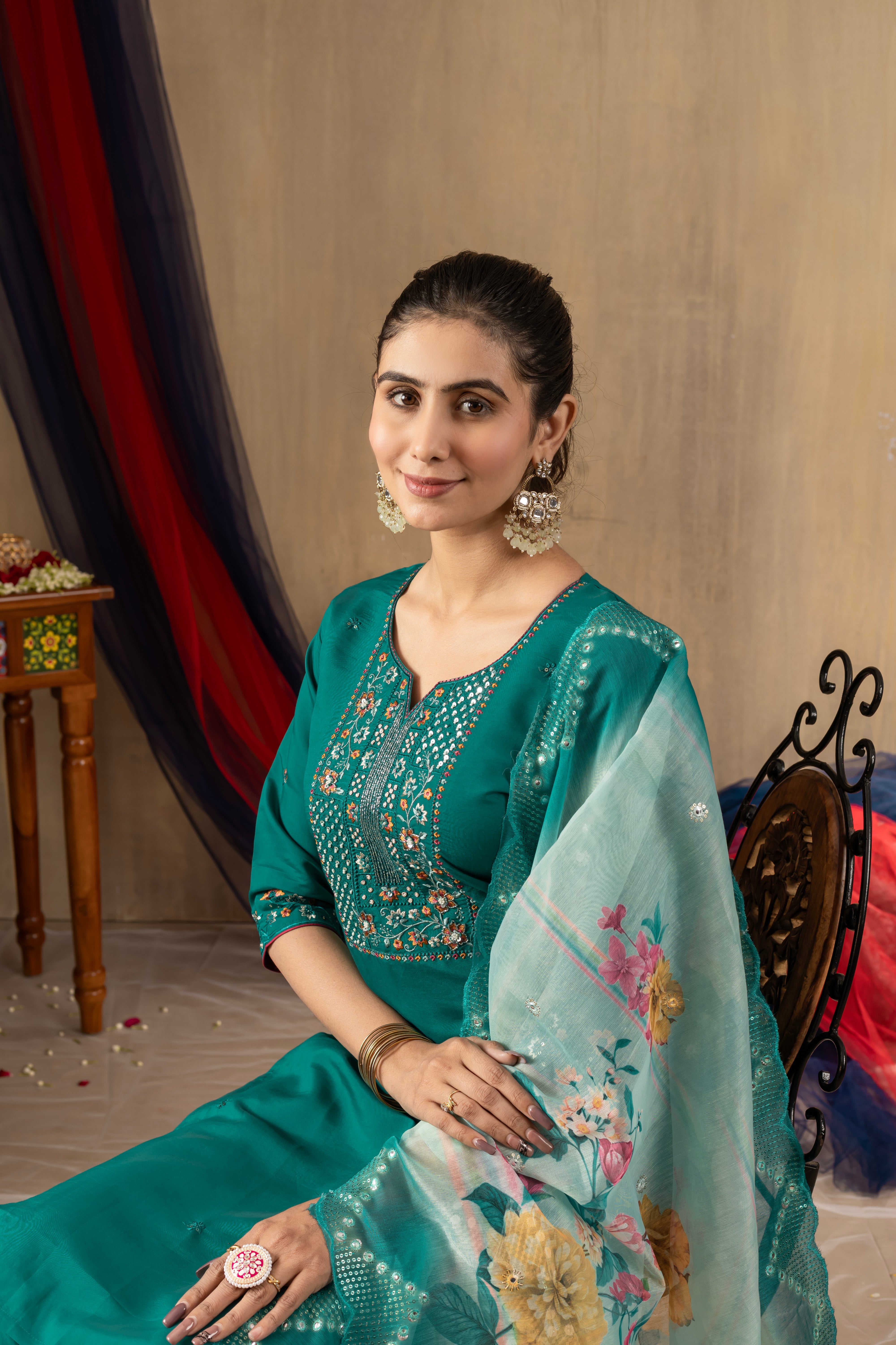 Hanch Roman Silk Embroidered Straight Kurti Set – Rama Green