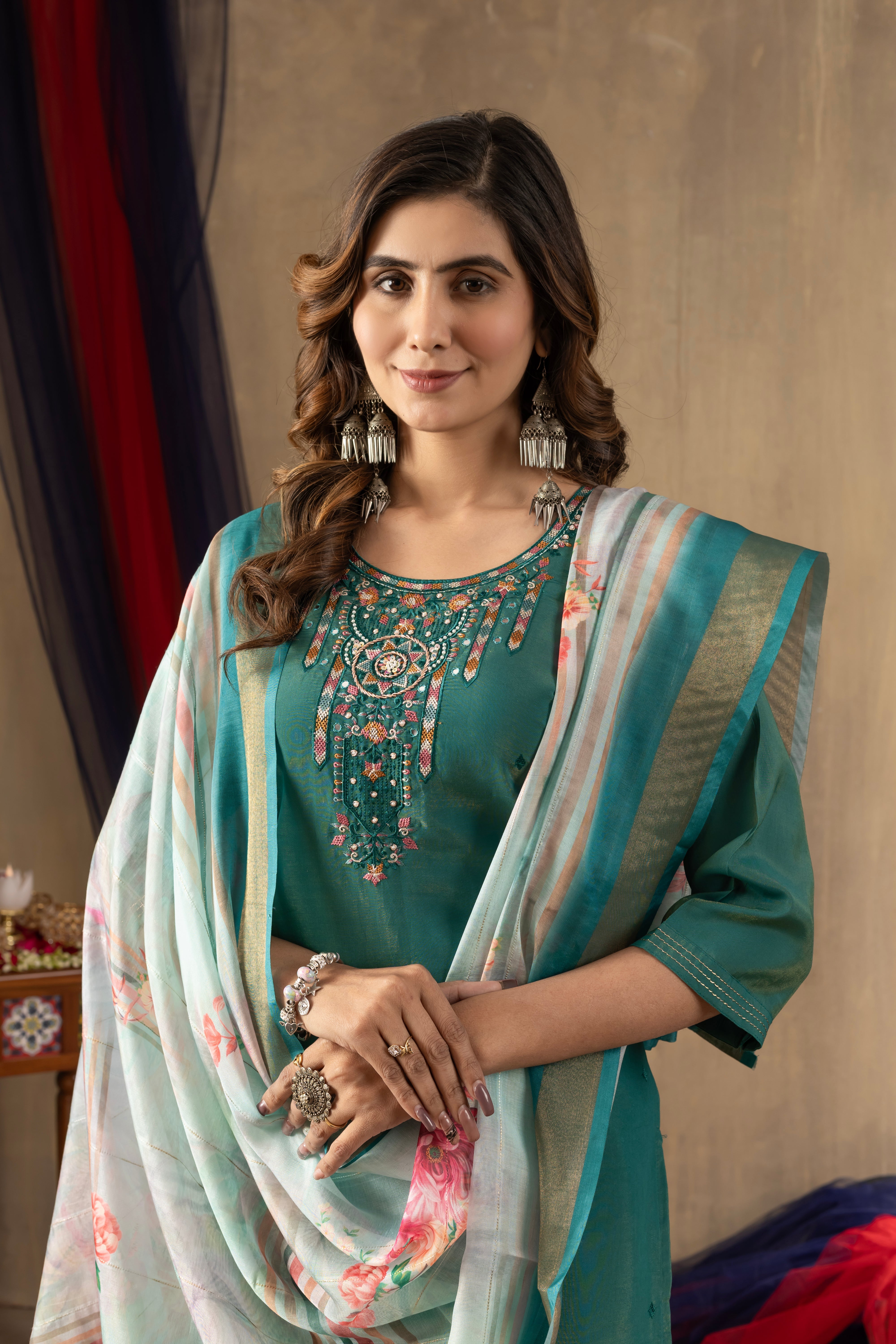 Hanch Shimmer Gold Silk Embroidered Straight Kurti Set – Rama Green