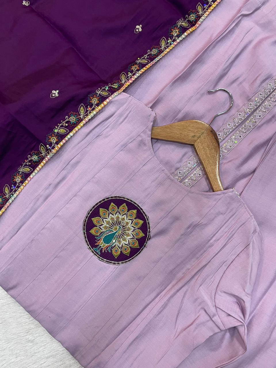 Hanch Roman Silk Embroidered Anarkali Kurti Set – Light Lovender