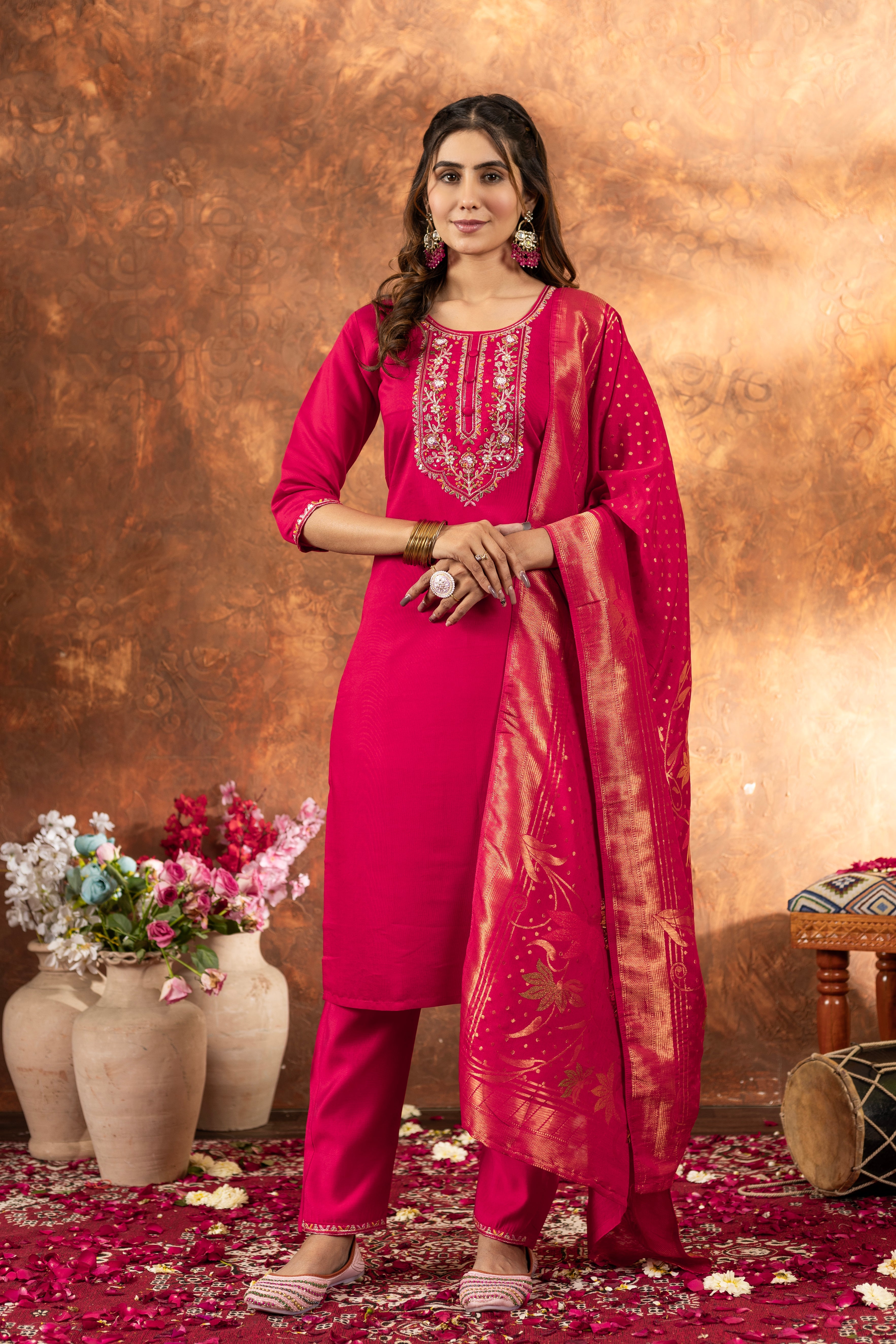Hanch Marina Silk Embroidered Straight Kurti Set – Pink