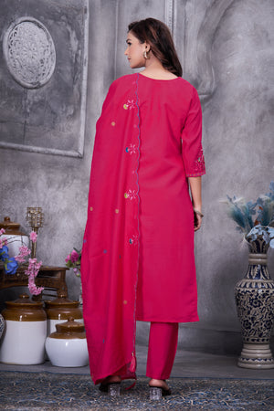 Hanch Roman Silk Embroidered Straight Kurti Set – Red