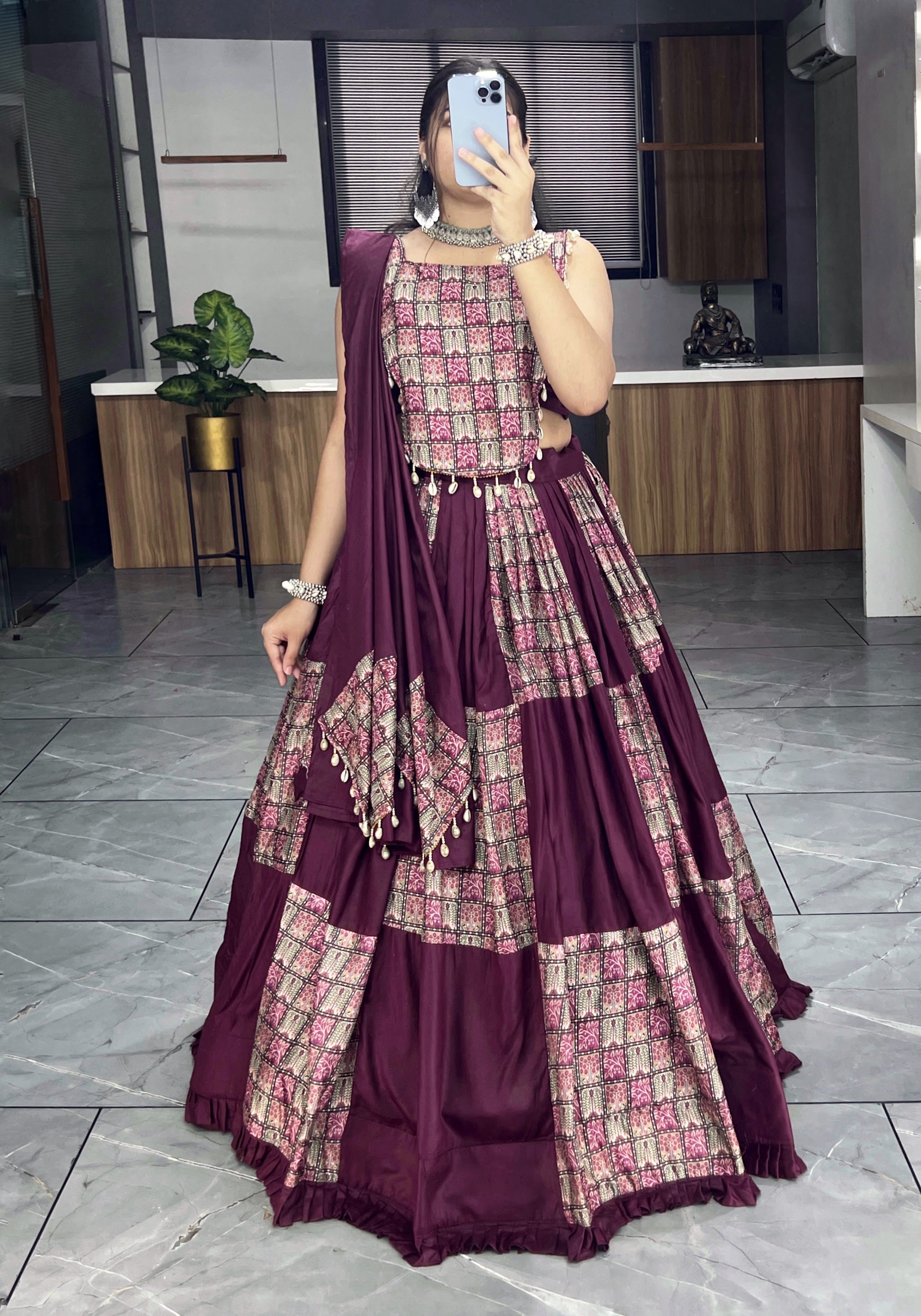 Navratri Wine Sajni Lehenga Set