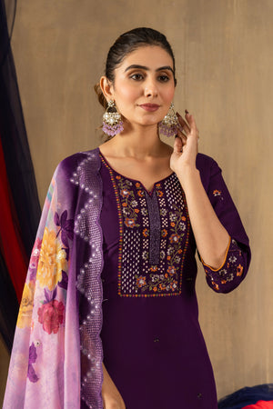 Hanch Roman Silk Embroidered Straight Kurti Set – Purple