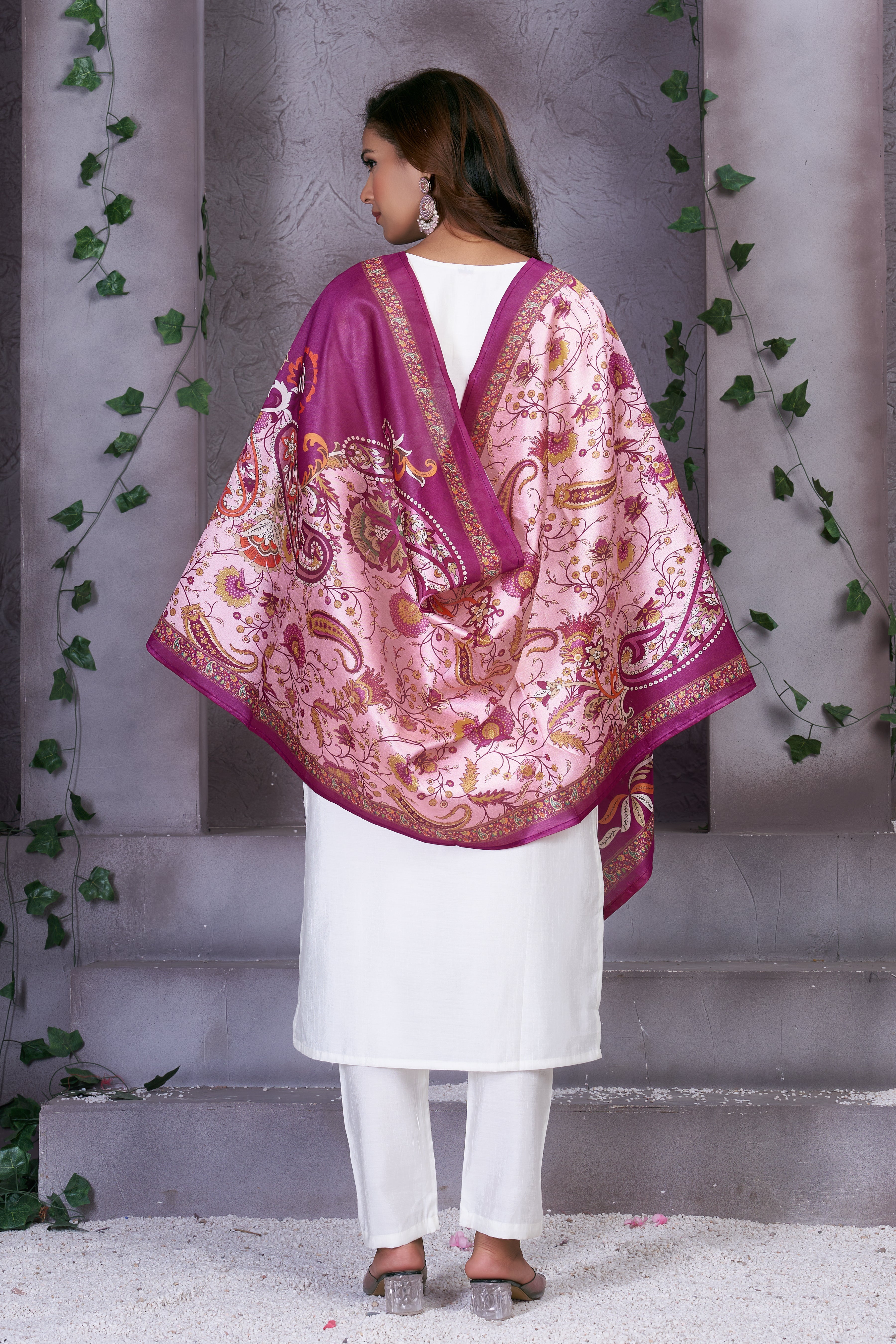 Hanch Premium Marina Silk Embroidered Straight Kurti Set – White