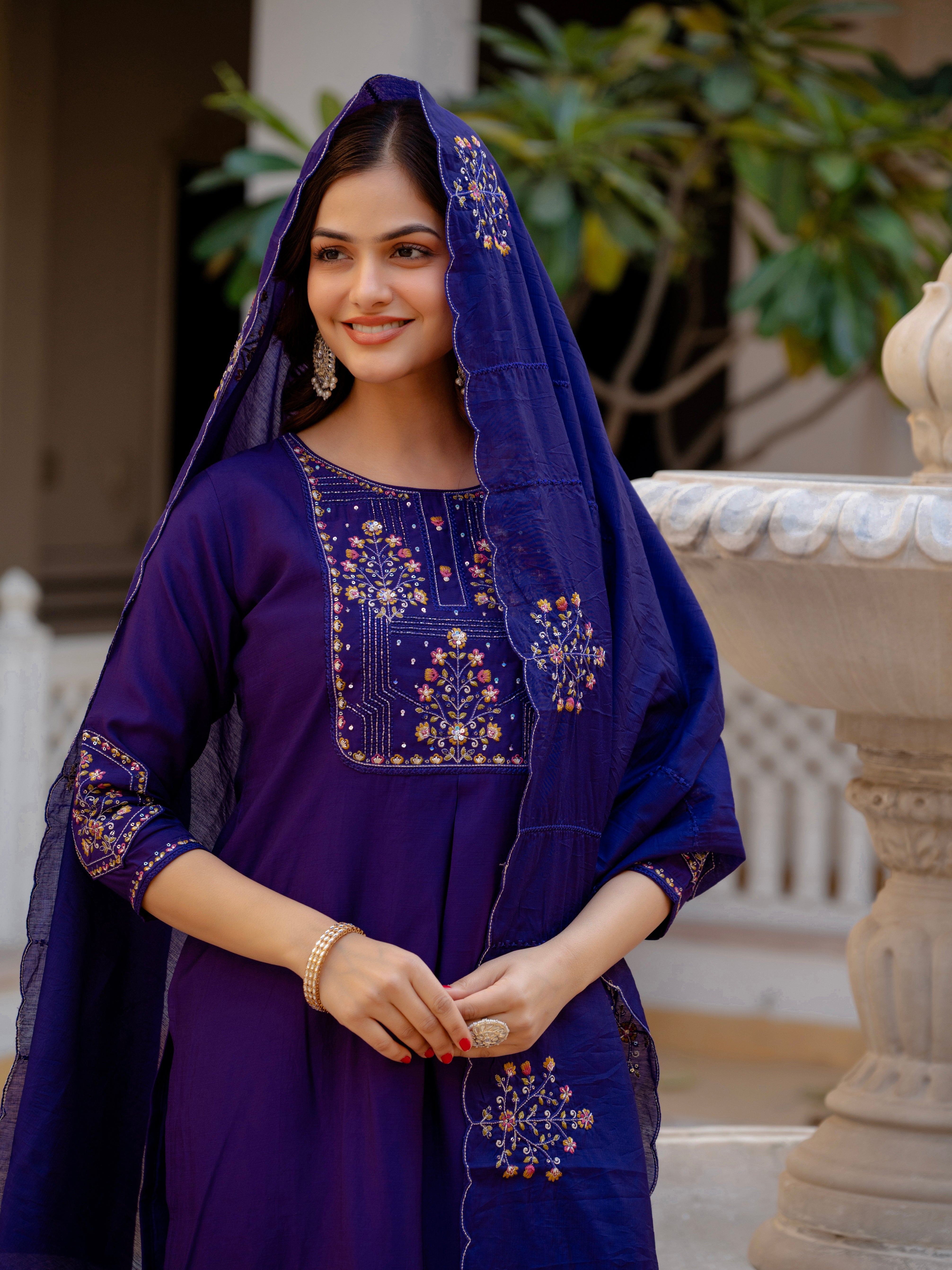 Hanch Pure Viscose Mango Silk Embroidered Straight Kurti Set – Violet