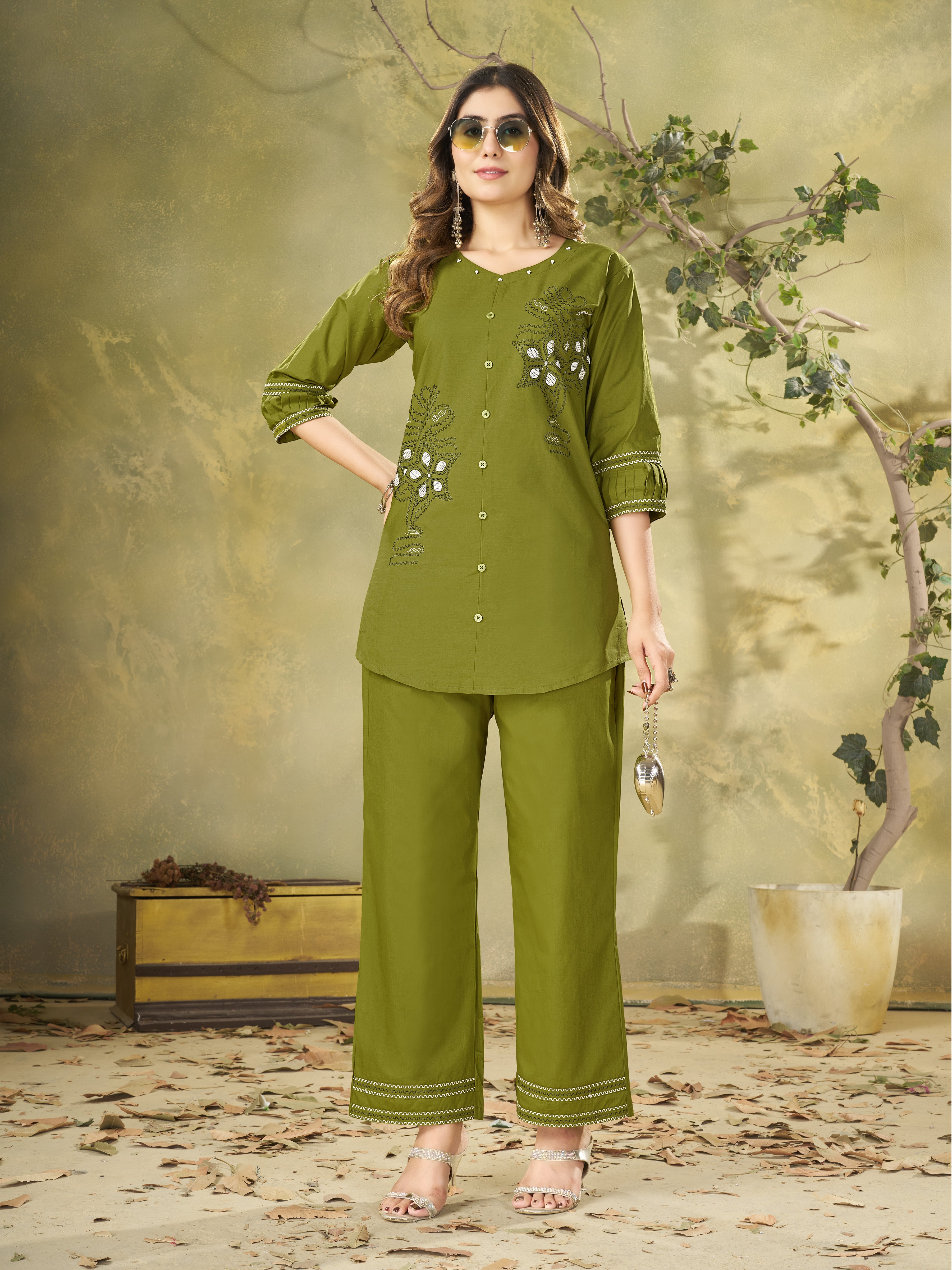 Hanch Pure Cotton Embroidered Co-Ords Set – Mehendi