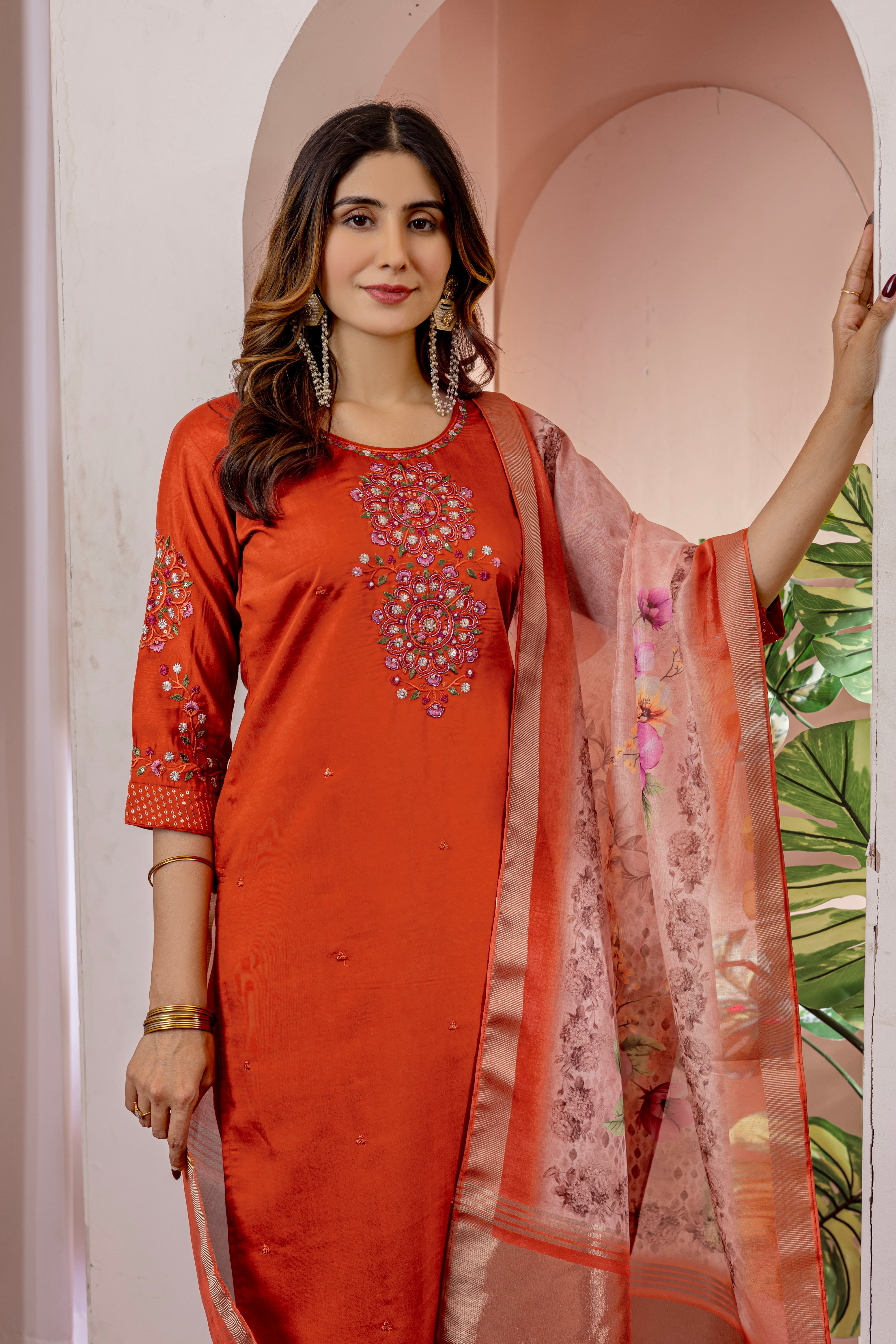 Hanch Viscose Silk Embroidered Straight Kurti Set – Orange