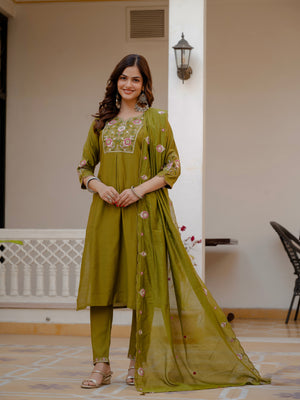 Hanch Pure Viscose Mango Silk Embroidered Straight Kurti Set – Mahendi Green